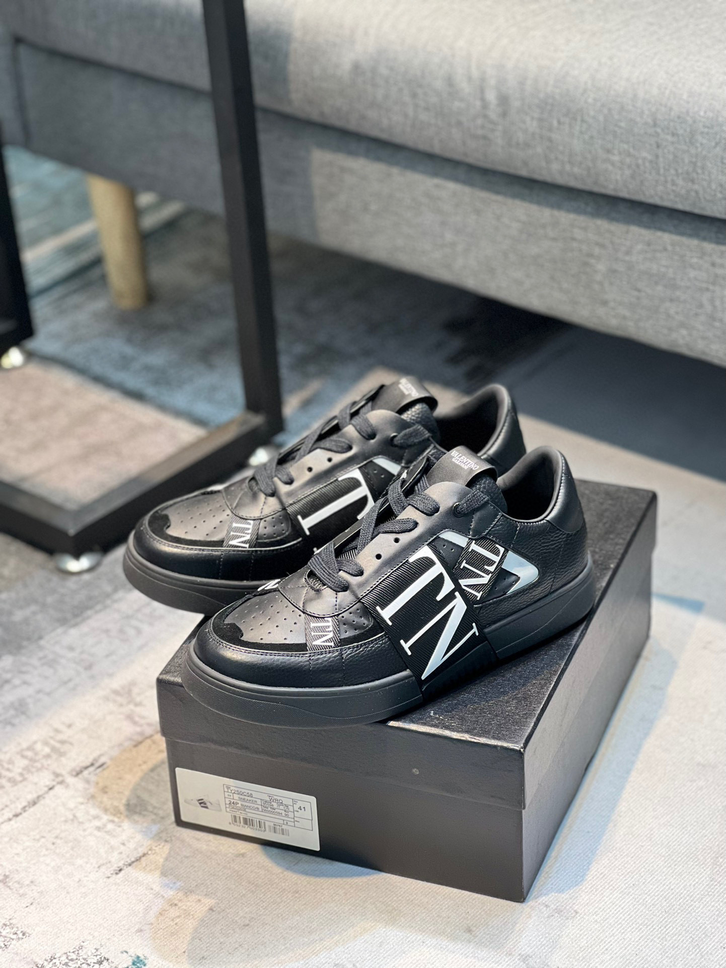 valentino unisex sneakers 35-44 - model 8061310 - Image 6