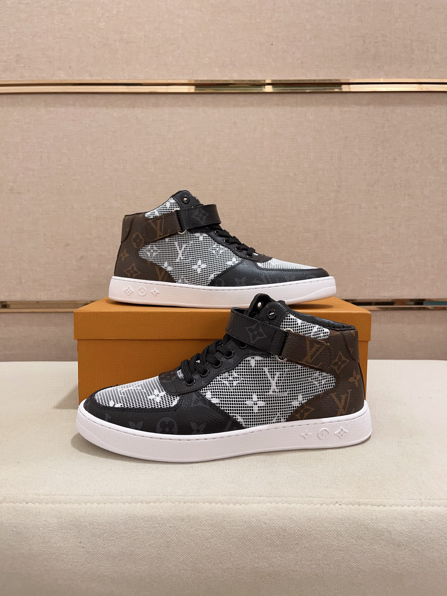 louis vuitton high-top sneakers size 38-44 - Image 6