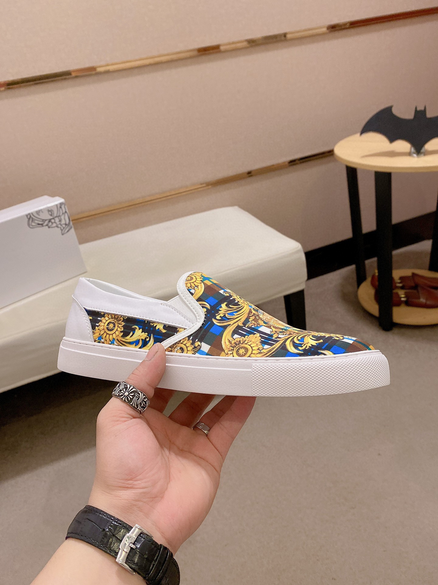 versace slip-on shoes 38-44 - stylish and comfortable - Image 6