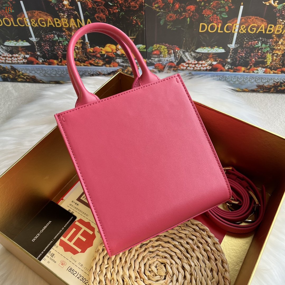 dolce & gabbana pink dg logo handbag 17.5x16.5x8 cm - Image 6