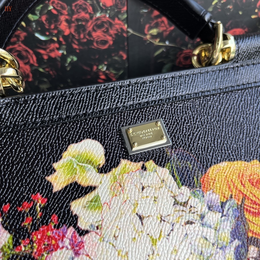 dolce & gabbana floral print handbag 25*20*12 - Image 6
