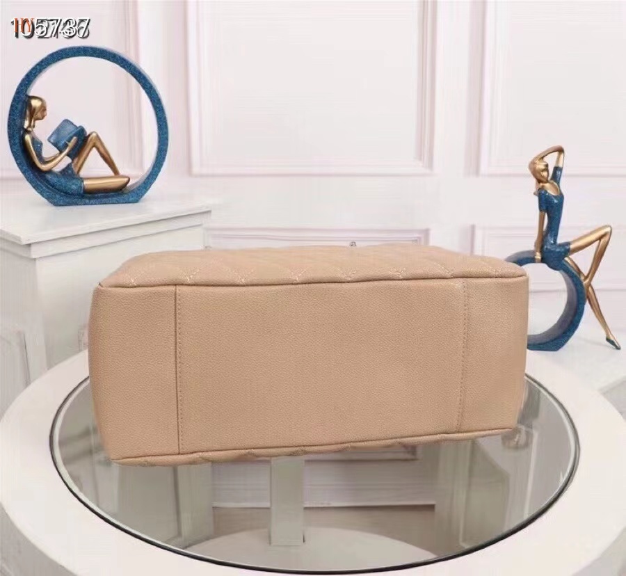 chanel quilted handbag - 34x27x17 cm - Image 6