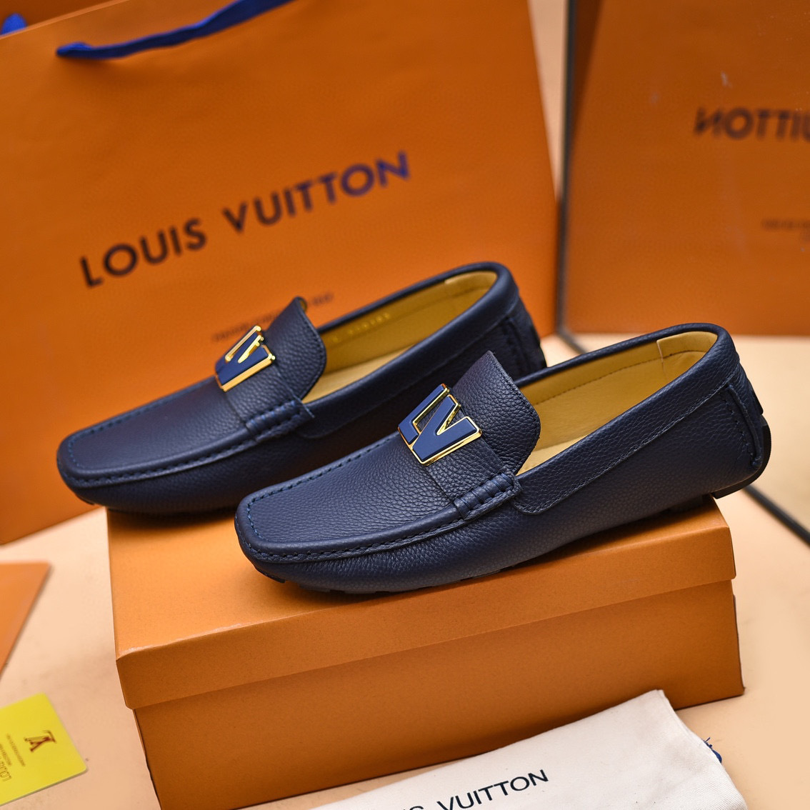 louis vuitton slip-on shoes size 38-44 - Image 6