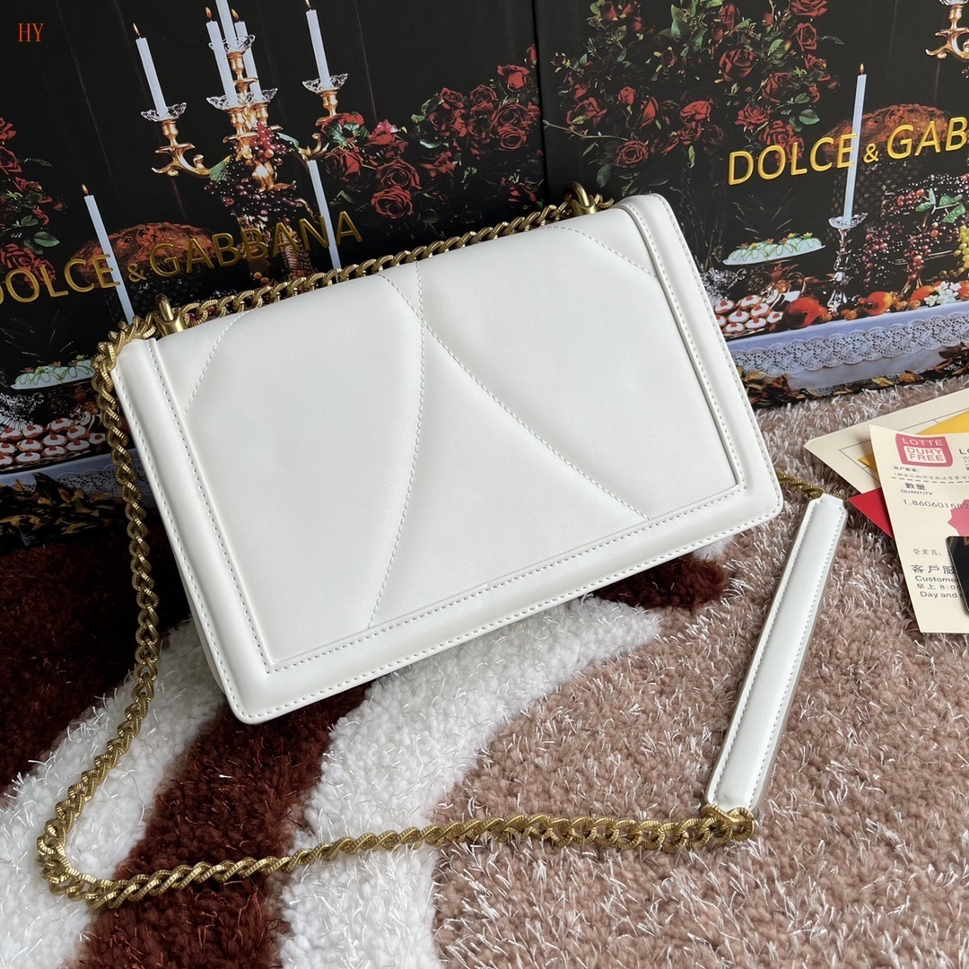 dolce & gabbana white quilted handbag 26*18*7.5 - Image 6