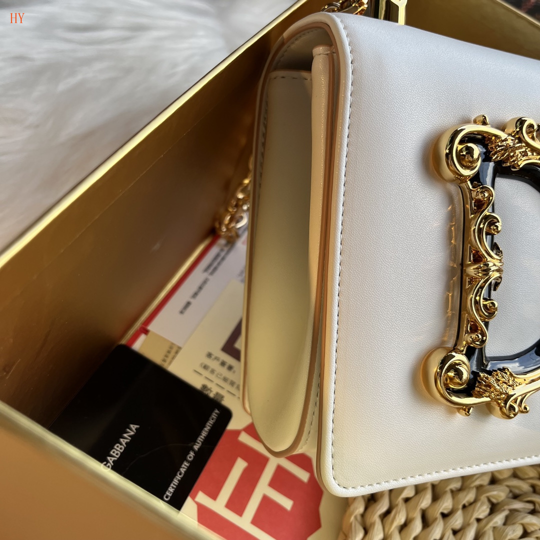 dolce & gabbana dg logo white shoulder bag - Image 6