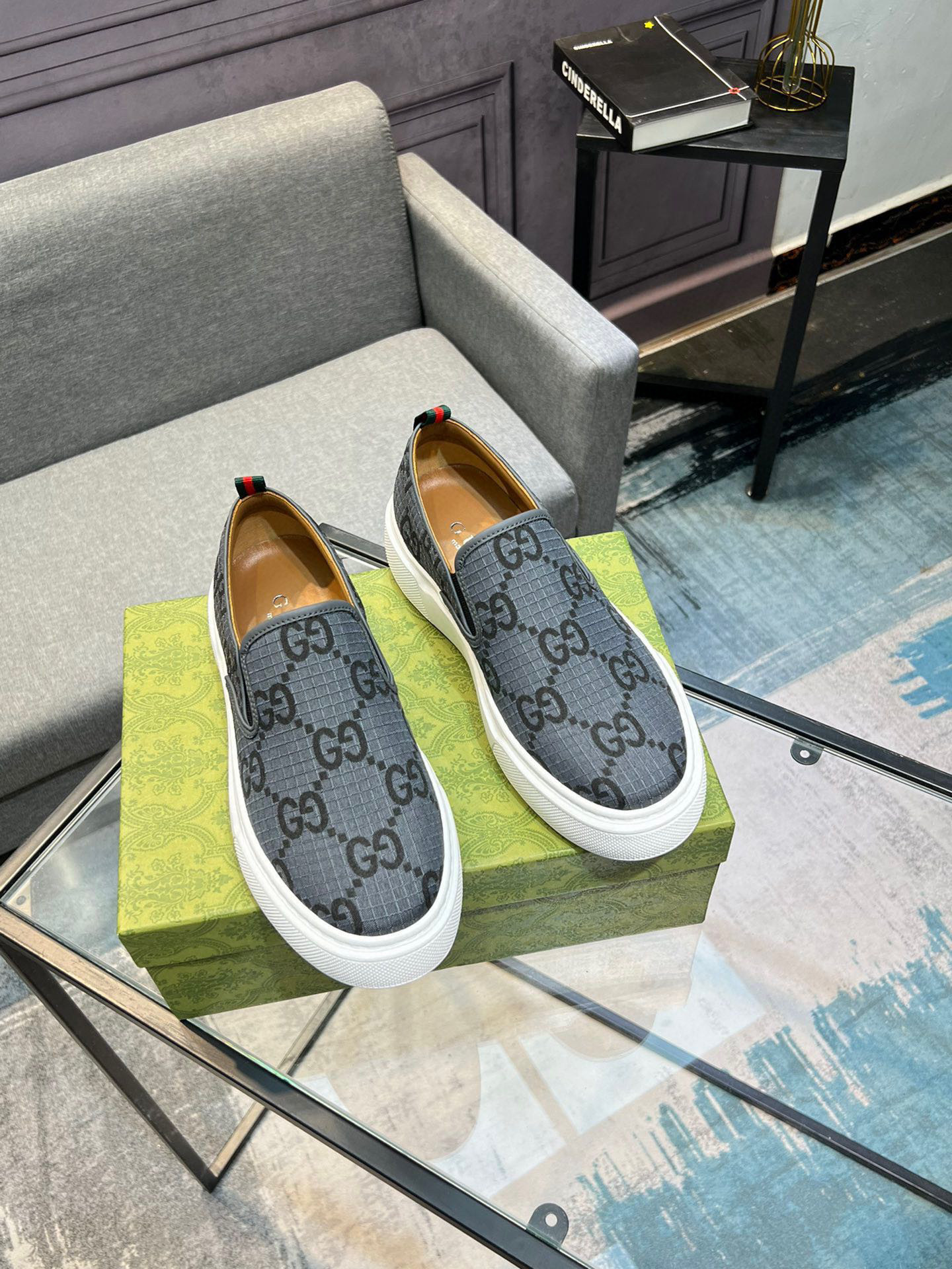 gucci g slip-on shoes size 38-44 8060210 - Image 6