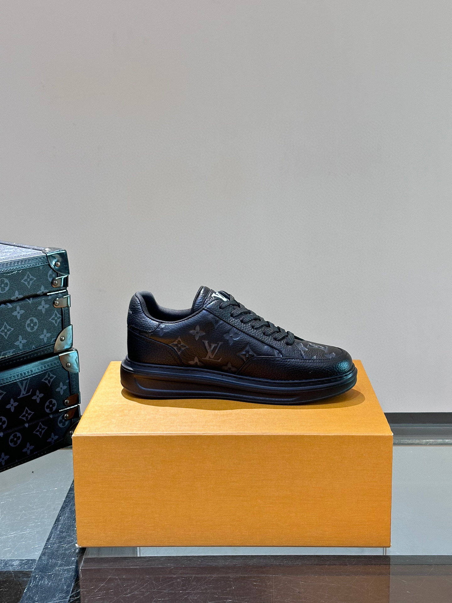 louis vuitton l casual shoes 38-44 - Image 6