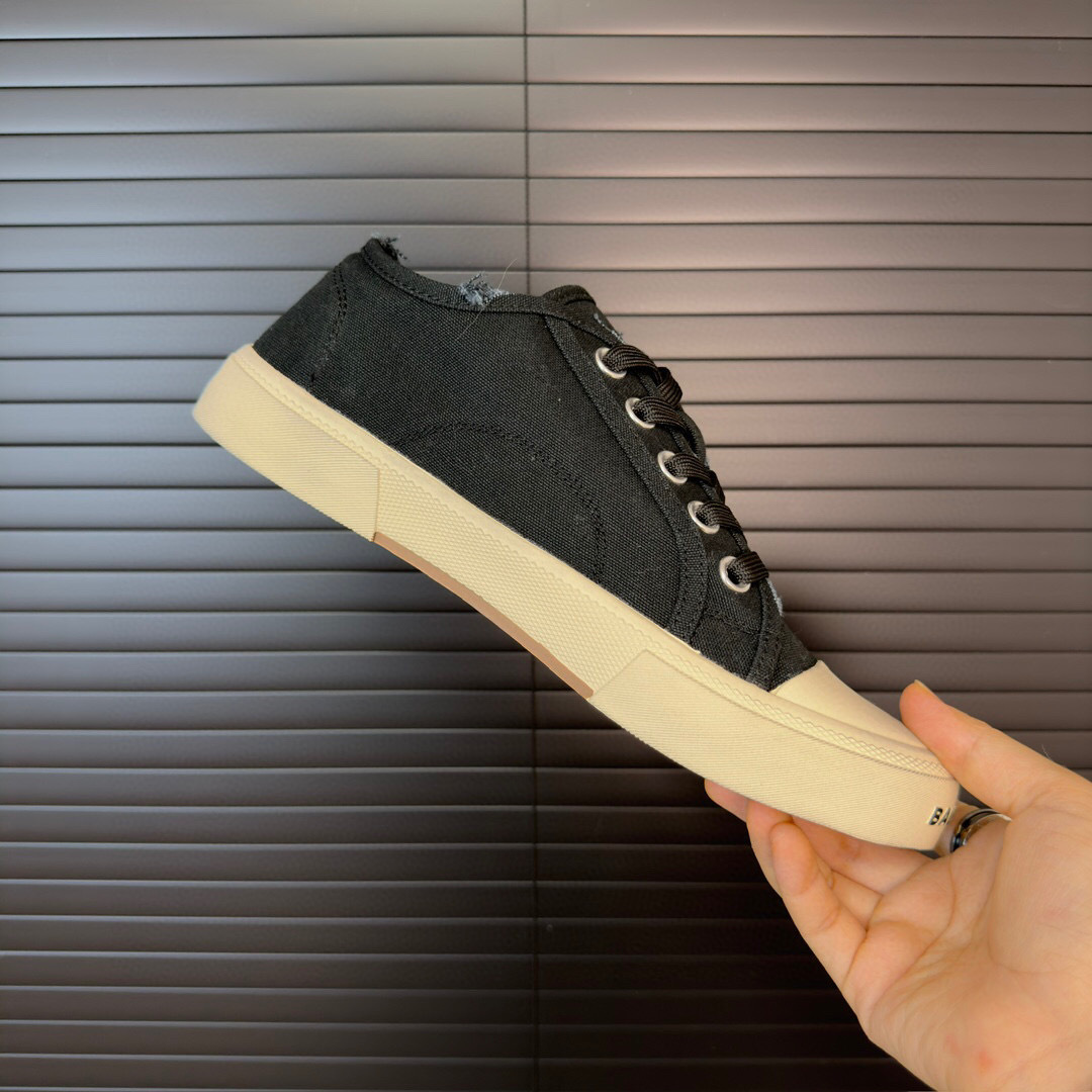 balenciaga unisex sneakers size 35-44 - black/white - Image 6