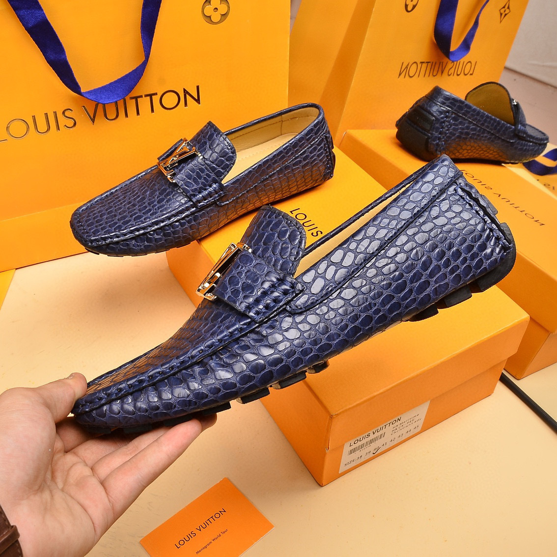 louis vuitton slip-on shoes, size 38-44 - Image 6