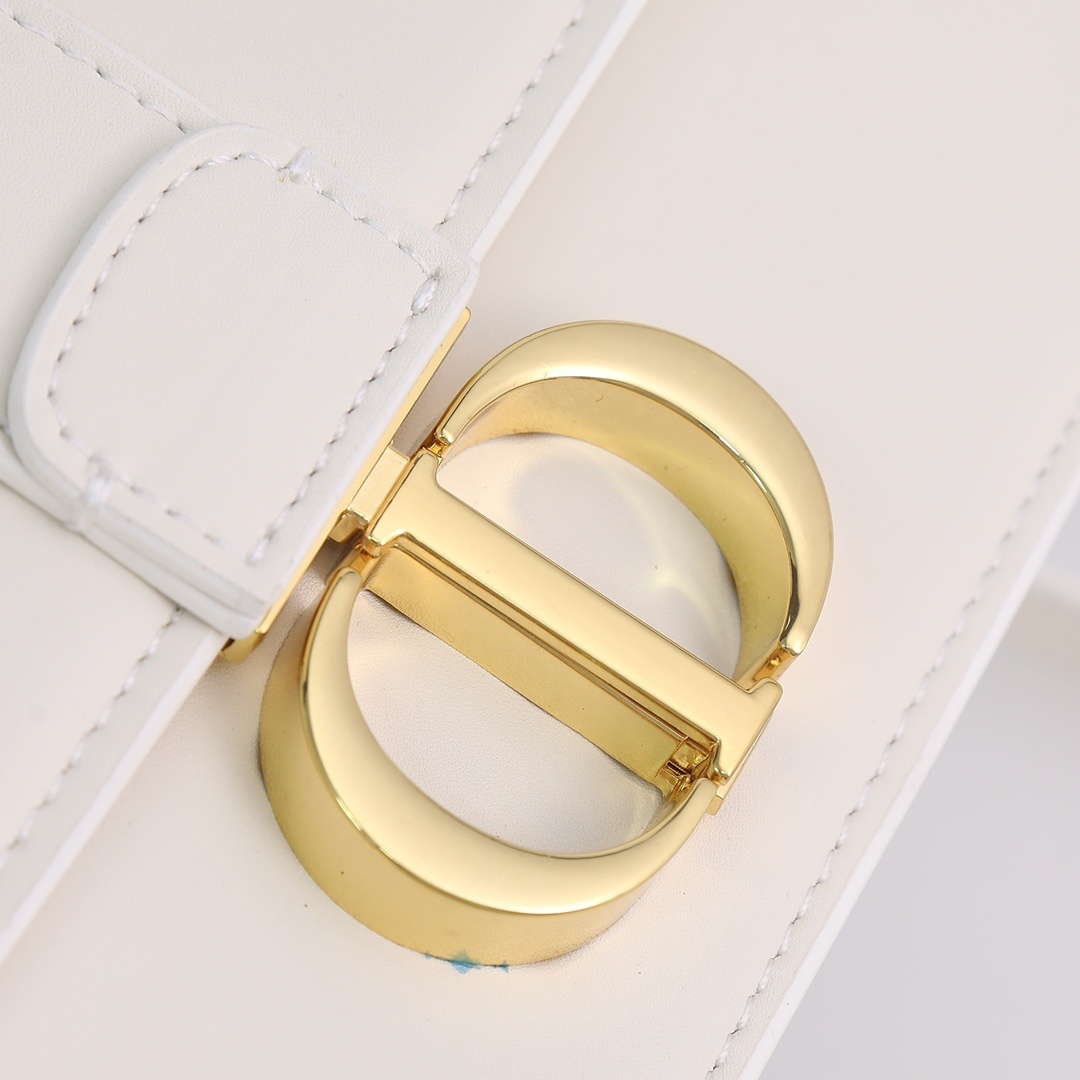 dior white leather crossbody bag - 21.5x12x6 cm - Image 6