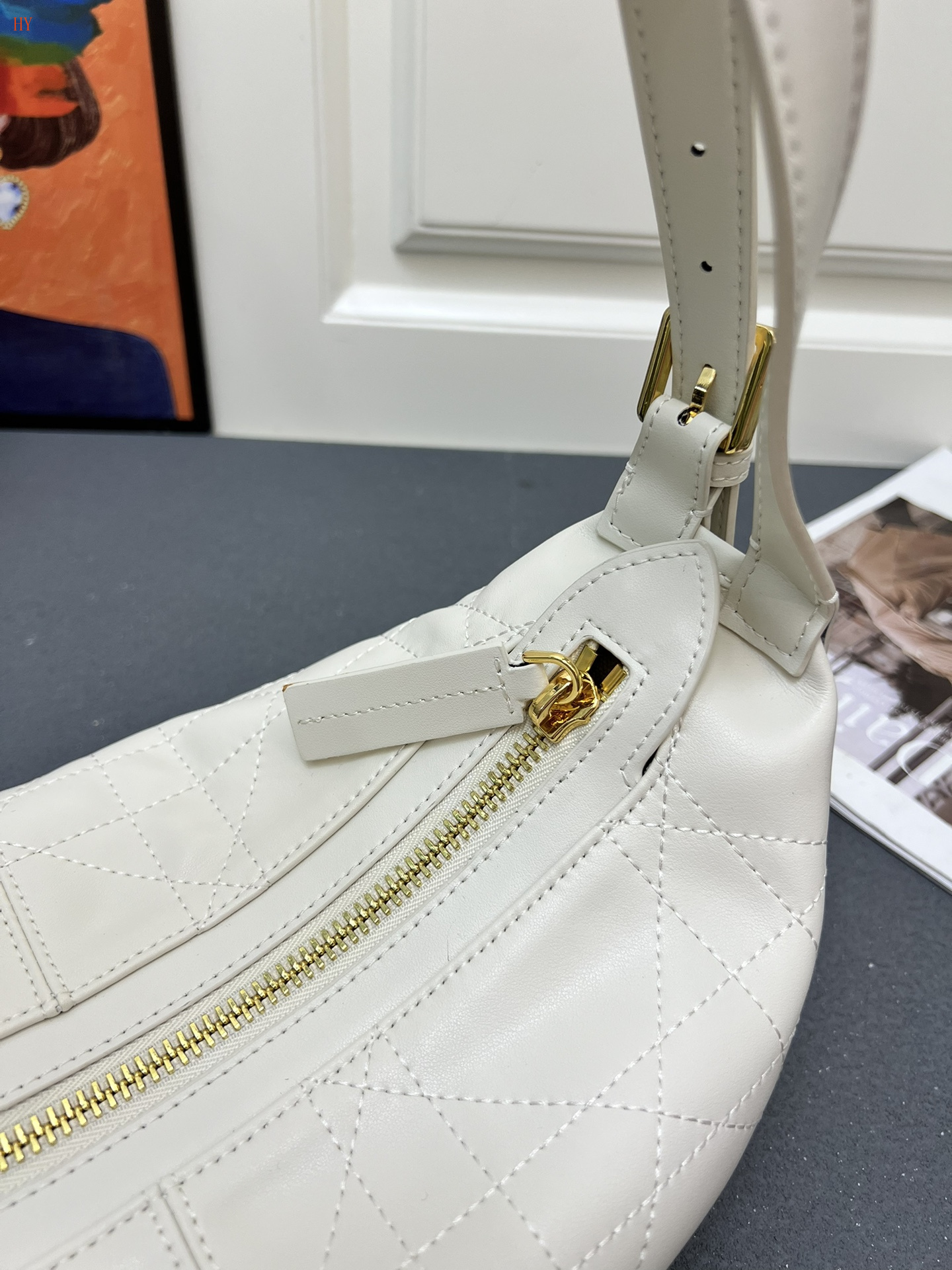 dior white quilted handbag 33x16x15 cm - Image 6