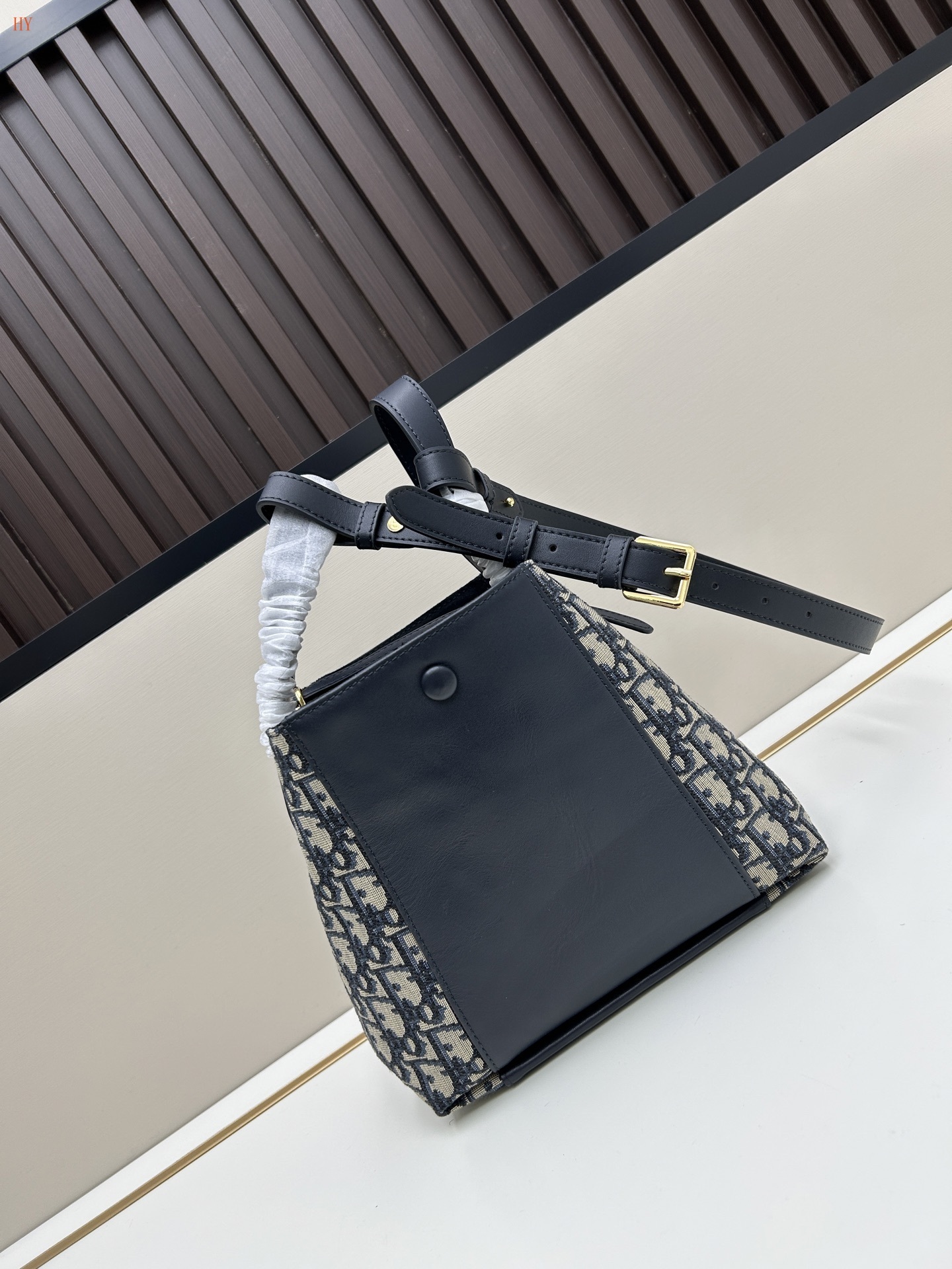 christian dior handbag - 21x19x11 cm - Image 6