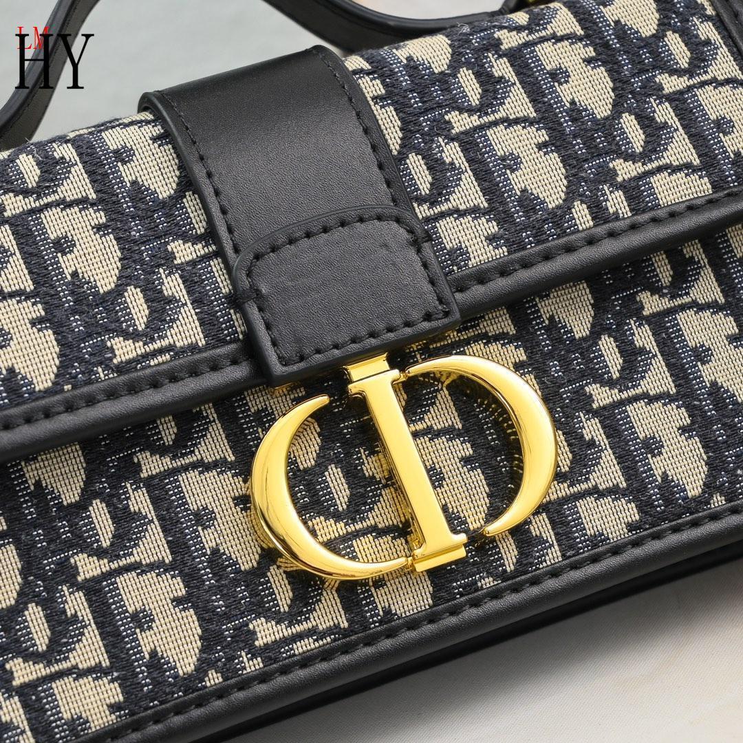 dior 20x10x4 handbag - elegant design - Image 6