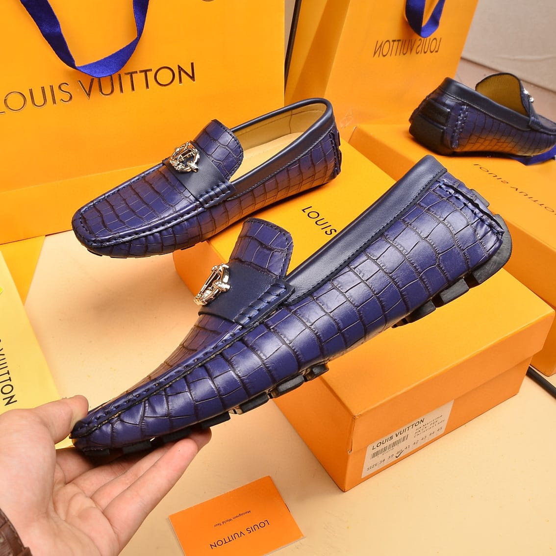 louis vuitton slip-on shoes, size 38-44 - Image 6