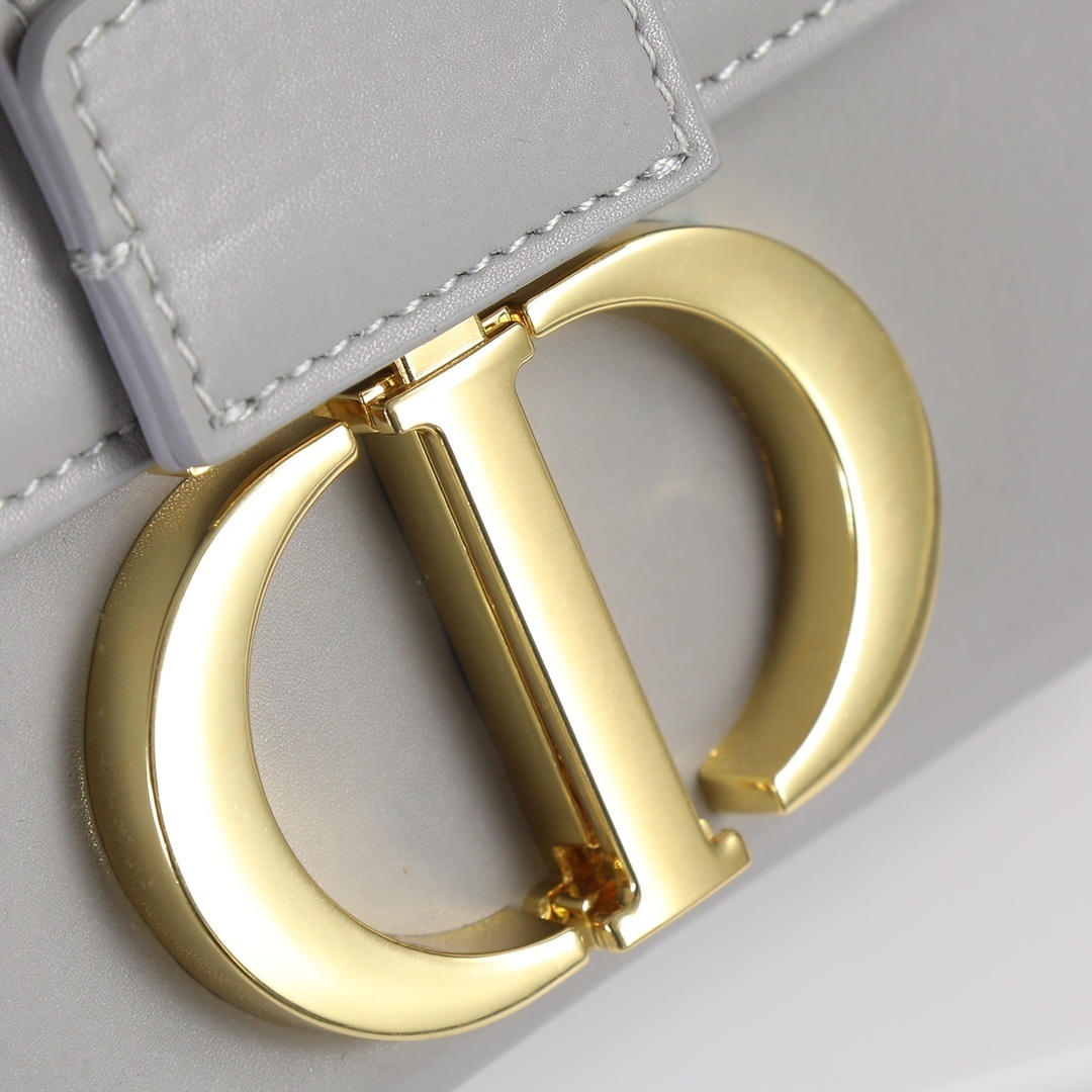 dior gray leather handbag 17.5x11.5x5cm - Image 6