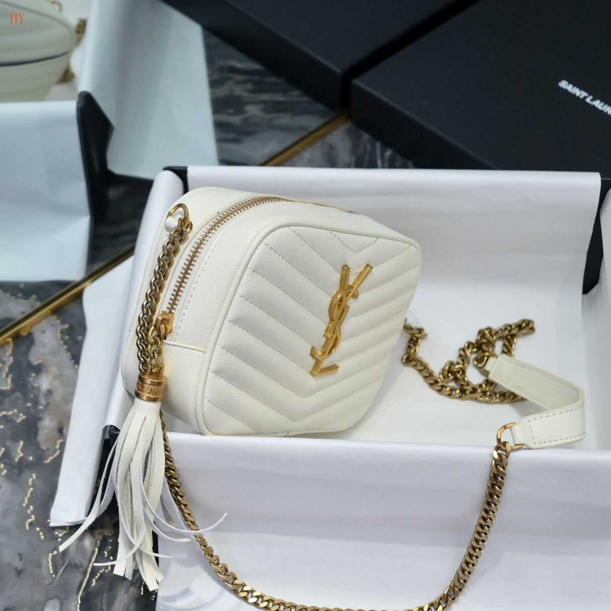 yves saint laurent quilted crossbody bag - 19x11x5 cm - Image 6