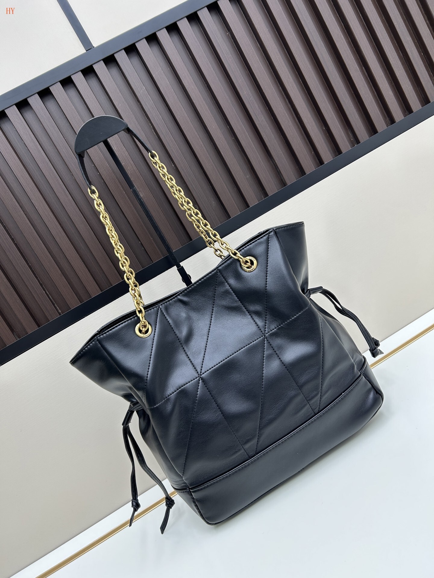 yves saint laurent quilted black tote bag 28x28x10 cm - Image 6