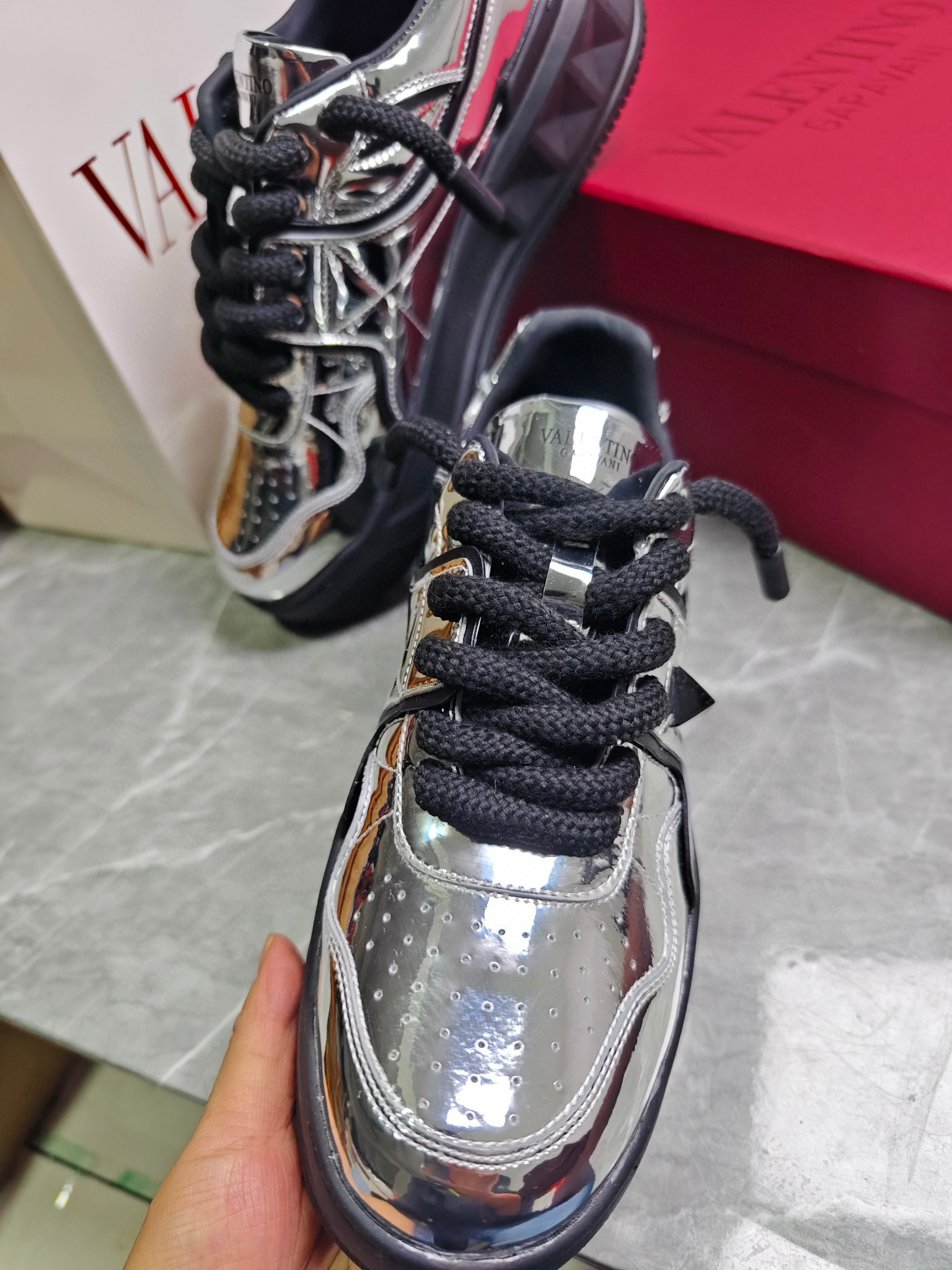 valentino couples sneakers 35/44 - metallic silver - Image 6