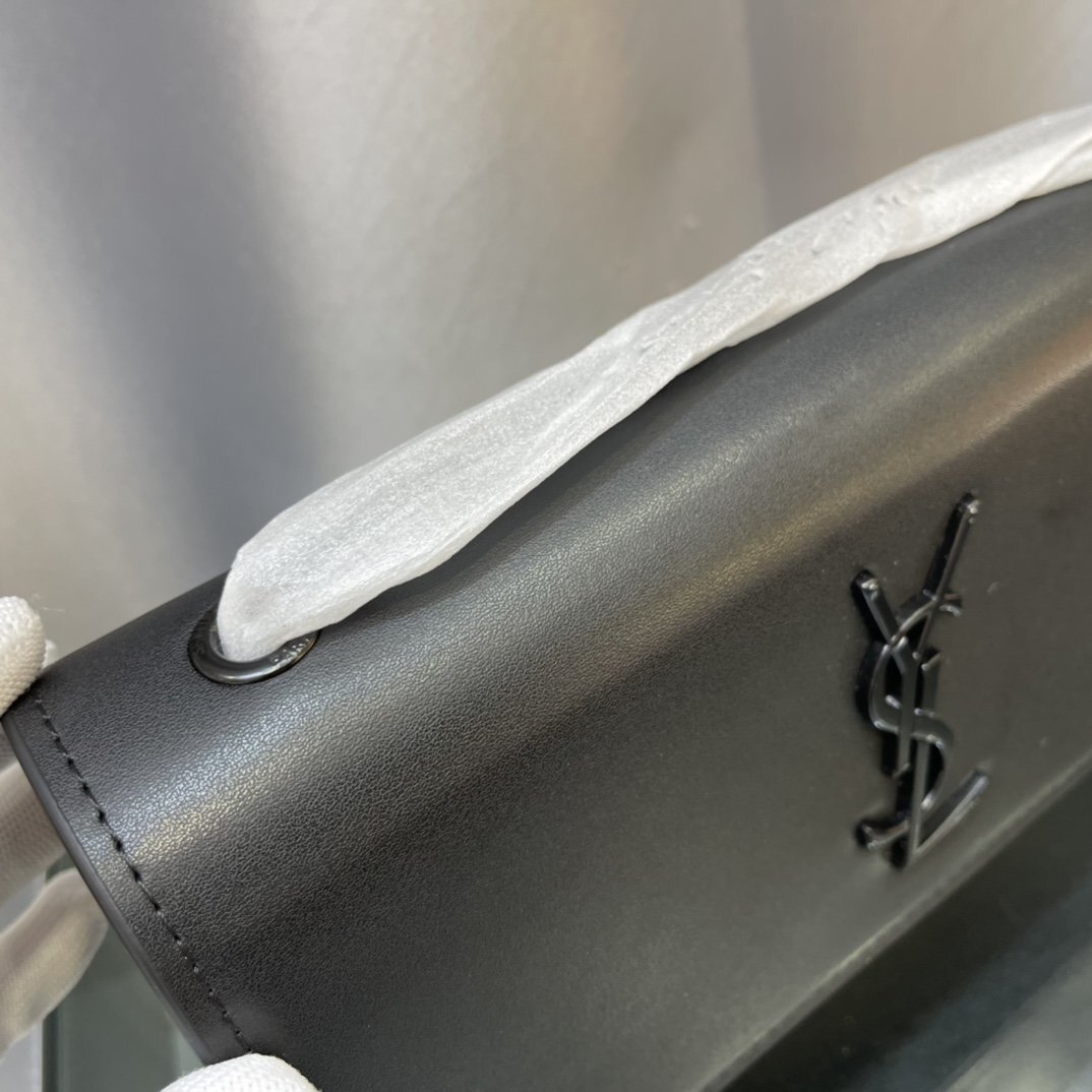 yves saint laurent black leather handbag 24x16x8 cm - Image 6