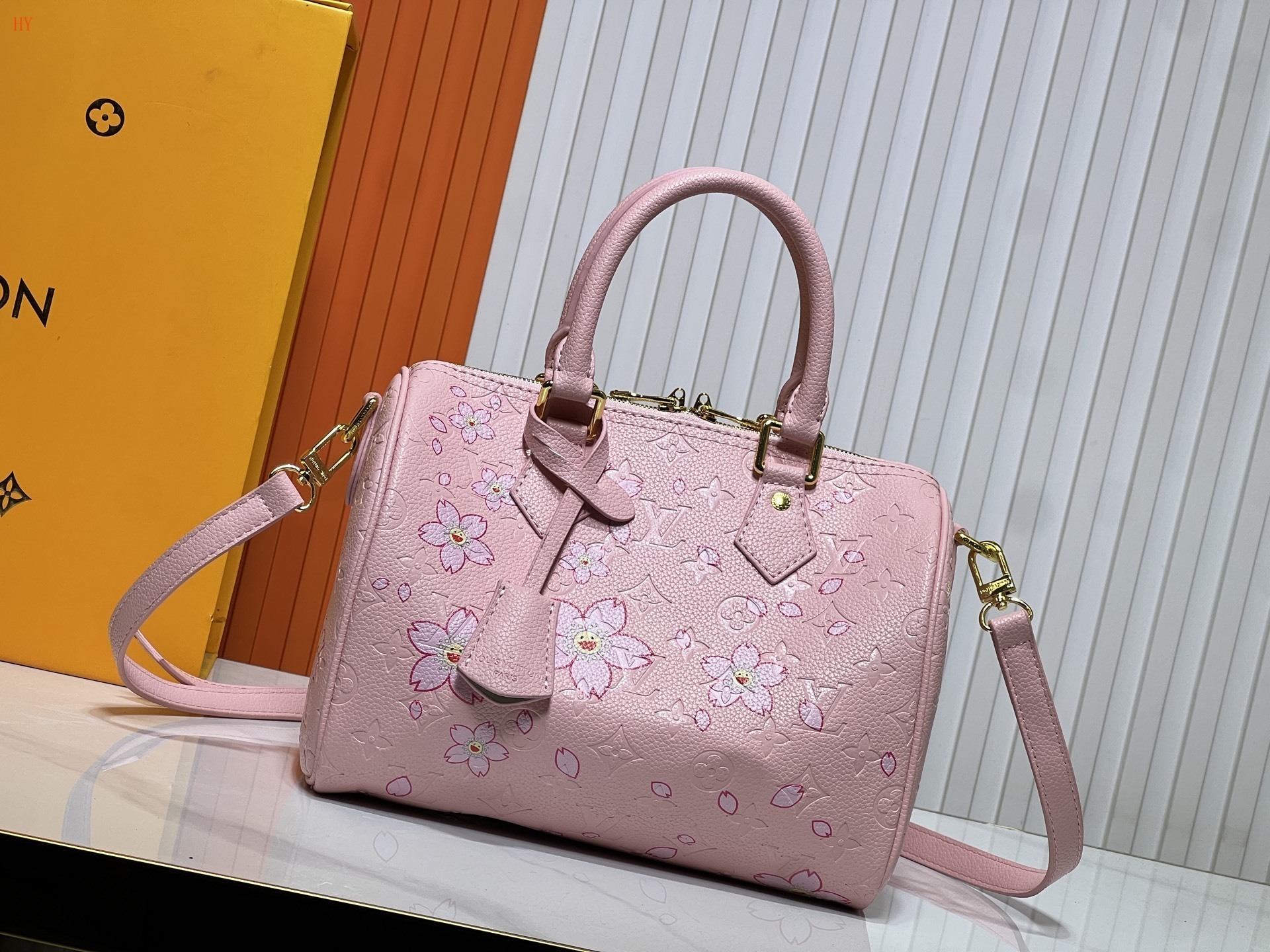 louis vuitton pink floral handbag 25*19*15