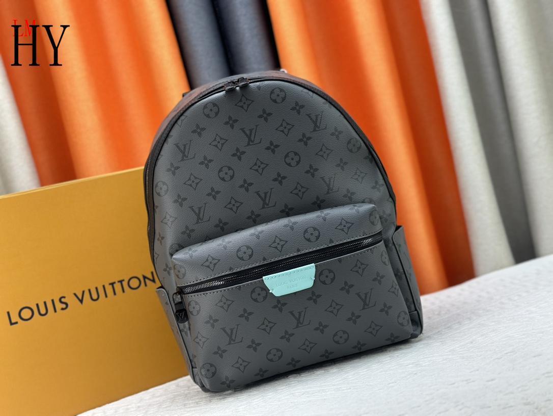 louis vuitton backpack 38*29*20 - stylish & functional