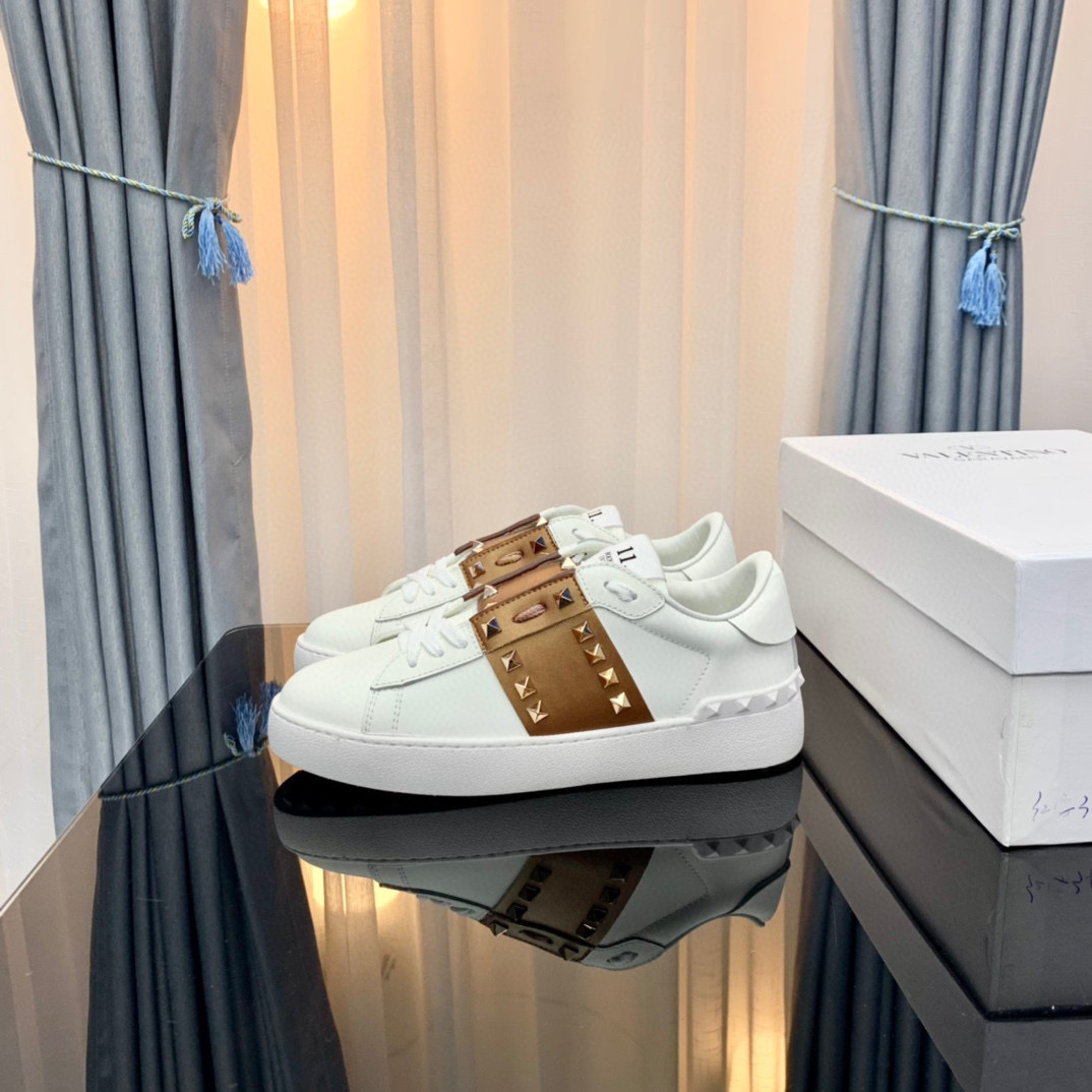 valentino couples sneakers 35-44 with studded strap - Image 7