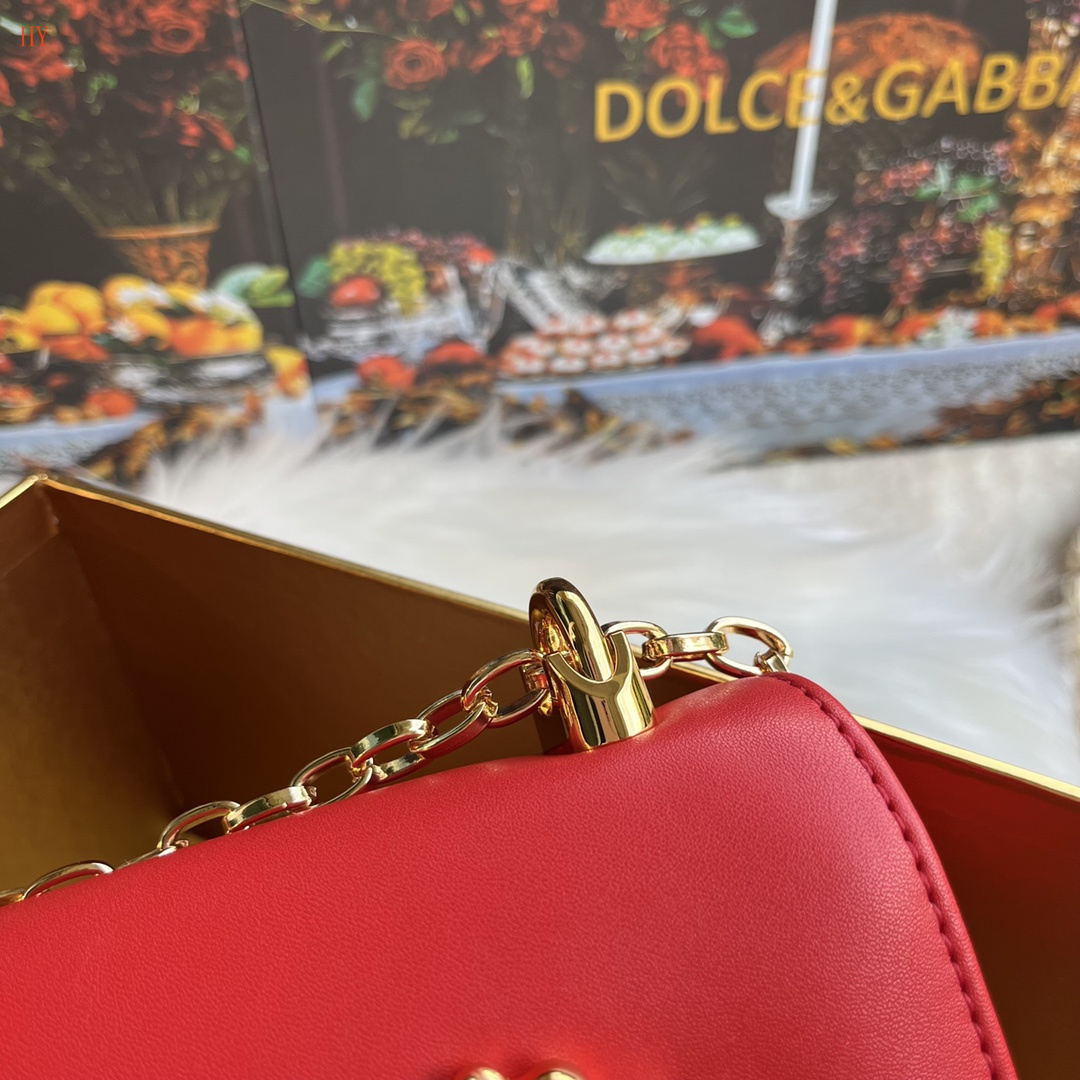 dolce & gabbana red dg logo bag 21x15x4 cm - Image 7