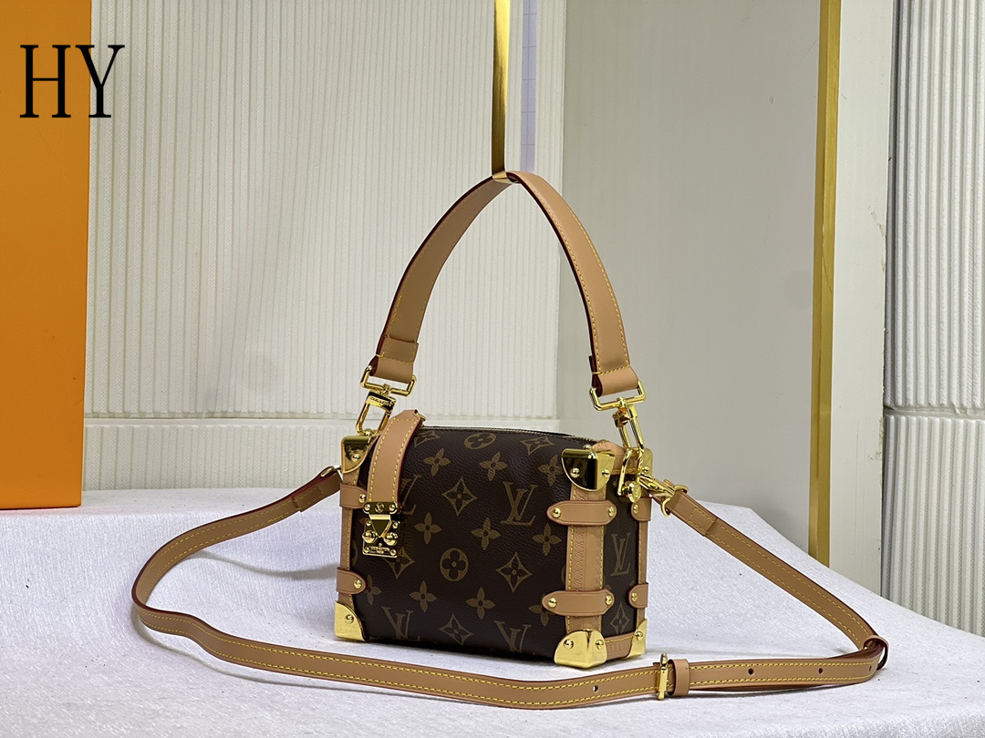 louis vuitton monogram mini bag 18x12x7 - Image 7