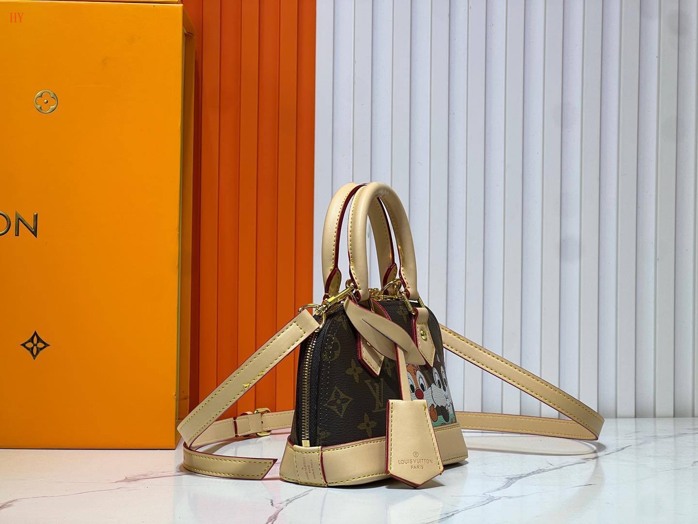 louis vuitton 18x12x8 chip and dale mini bag - Image 7
