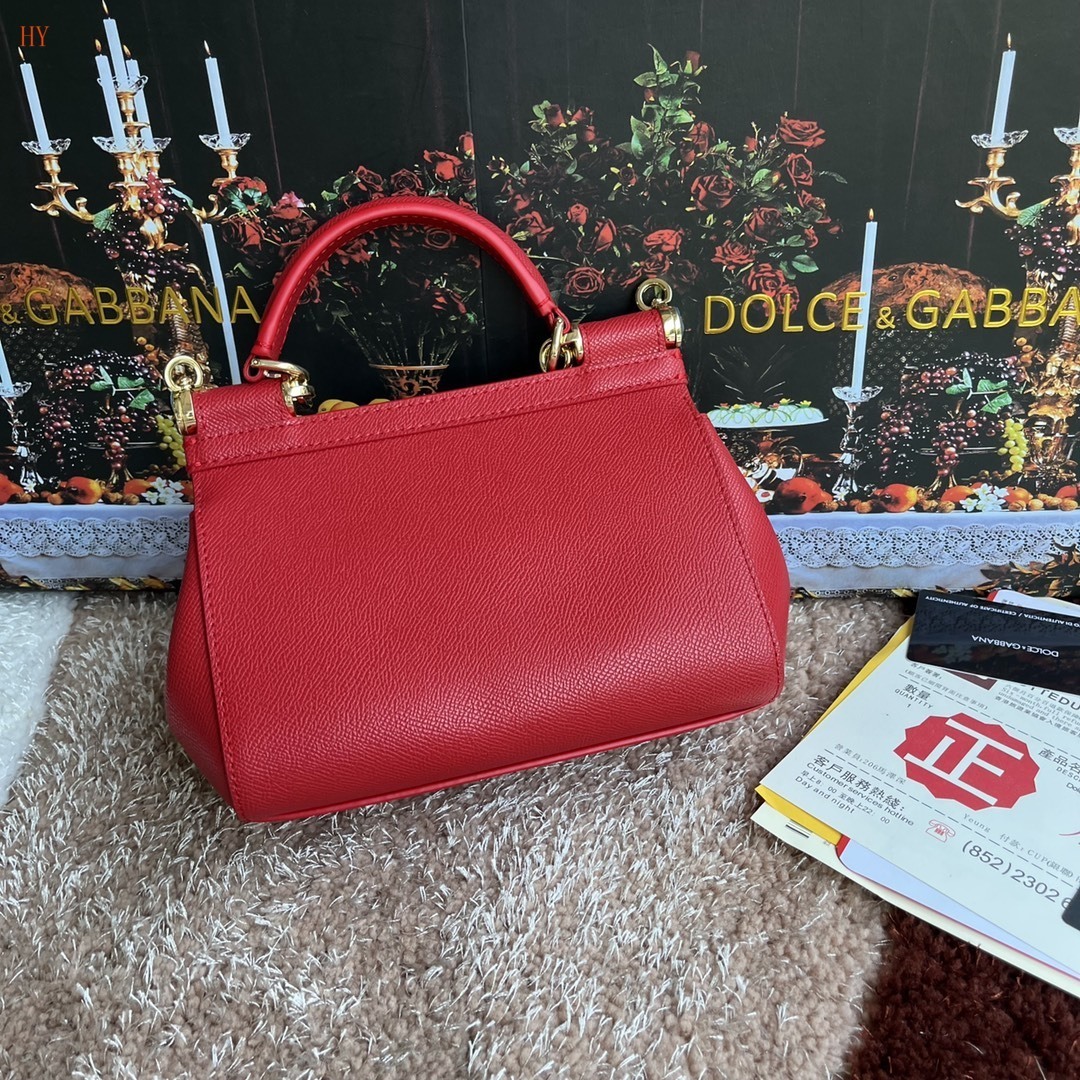 dolce & gabbana red handbag 20*17*7 cm - elegant design - Image 7
