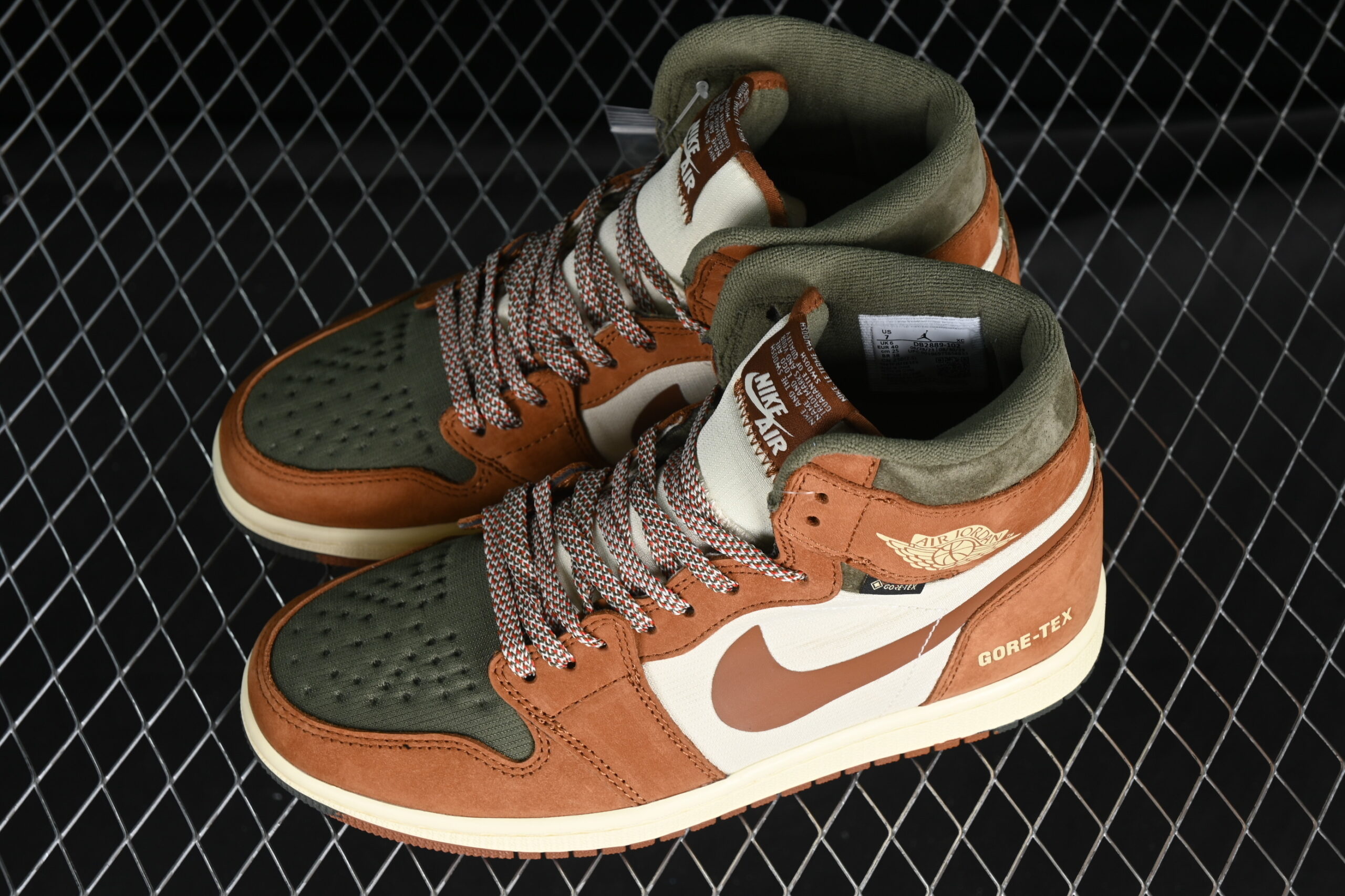air jordan 1 high 'voltage yellow' db2889-102 - Image 7