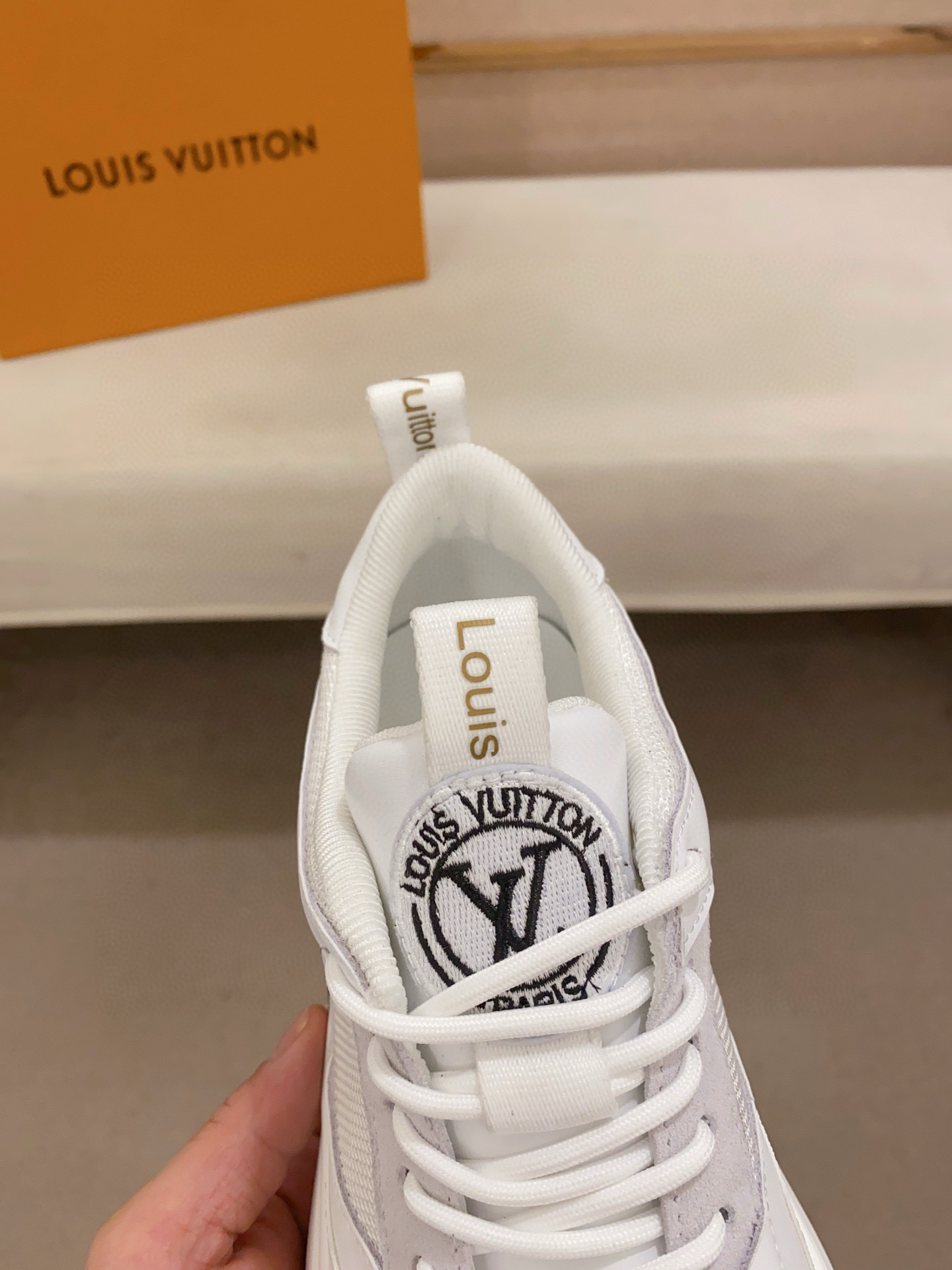 louis vuitton l casual shoes 38/44 - white - Image 7