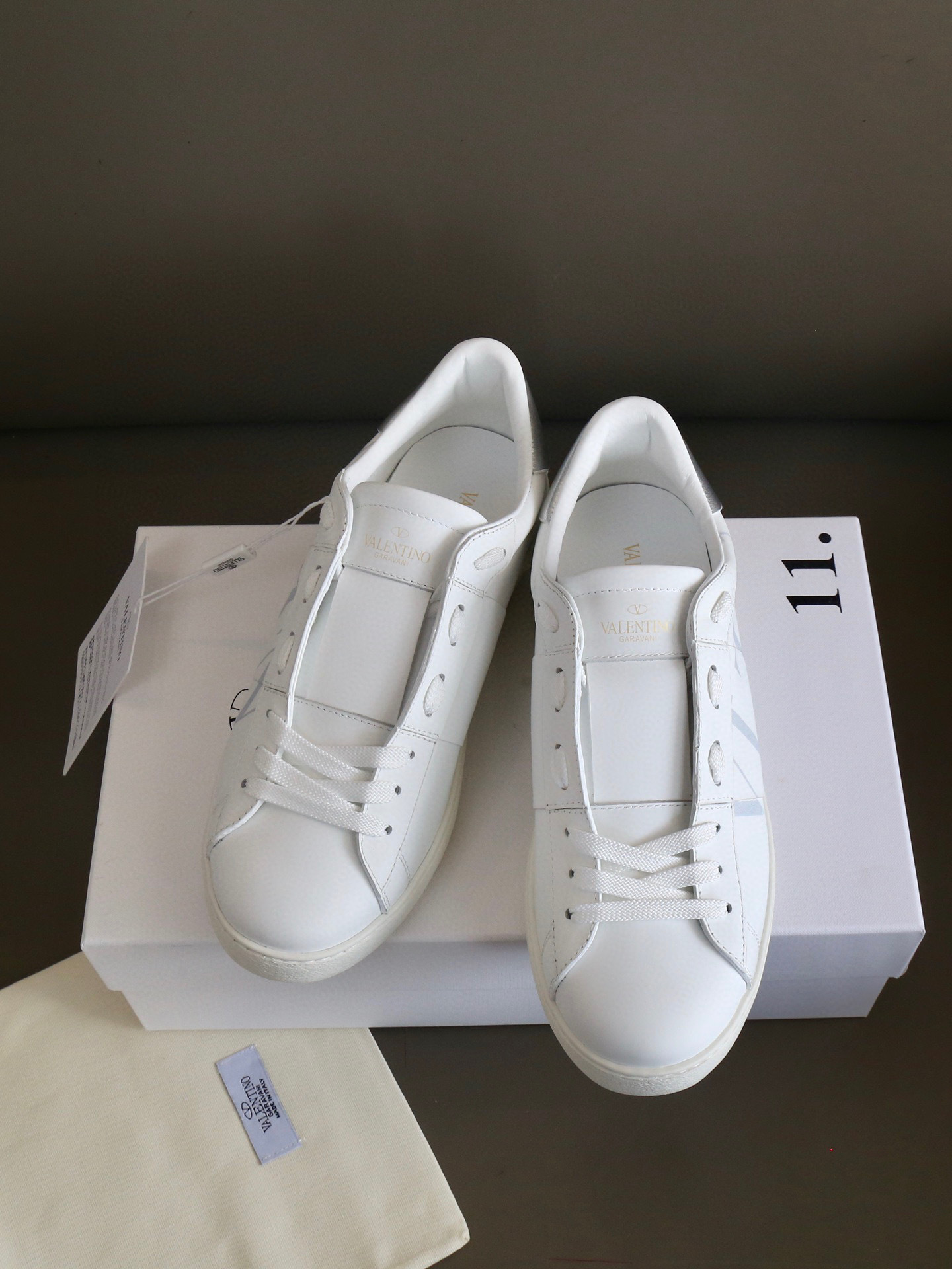 valentino vltn couples sneakers - sizes 35-44 - Image 7