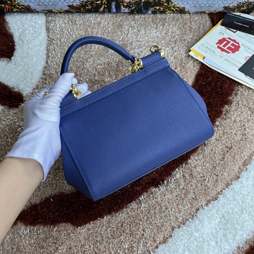 dolce & gabbana blue handbag 20*17*7 cm - 532003 - Image 7