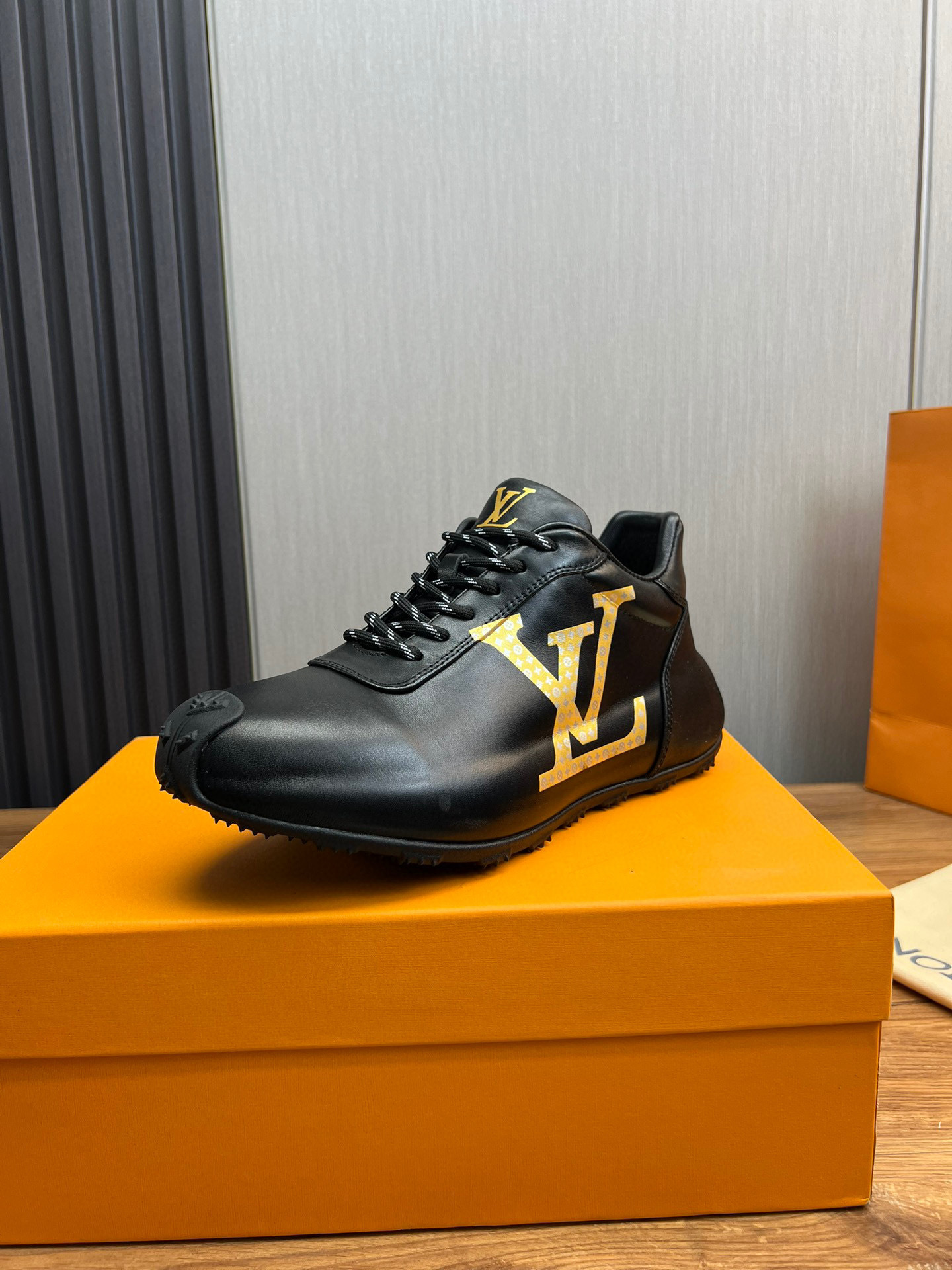louis vuitton casual shoes size 38-44 - Image 7