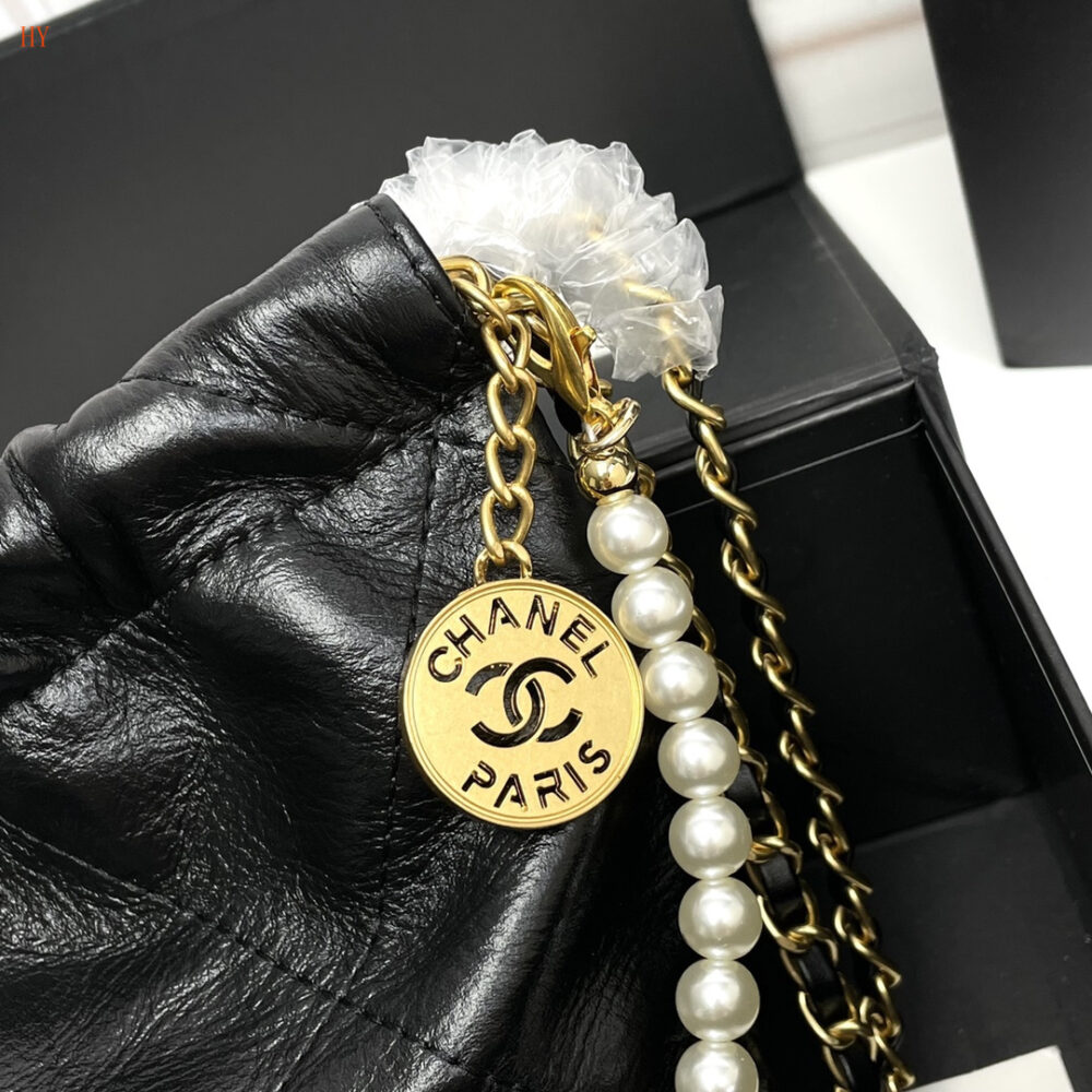 chanel black leather drawstring bag with pearl chain - Image 7
