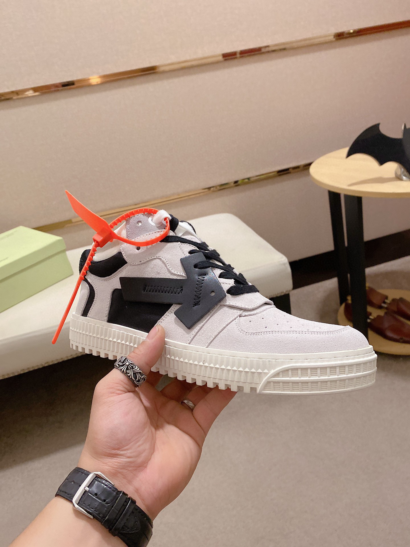 off-white sneakers 38-44 - model 8022290 - Image 7