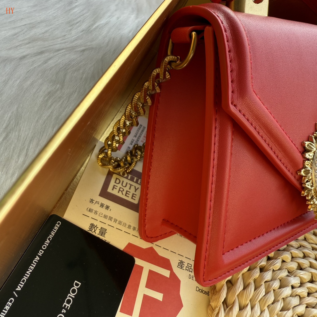dolce & gabbana red heart bag 19*13*4.5, model 532024 - Image 7