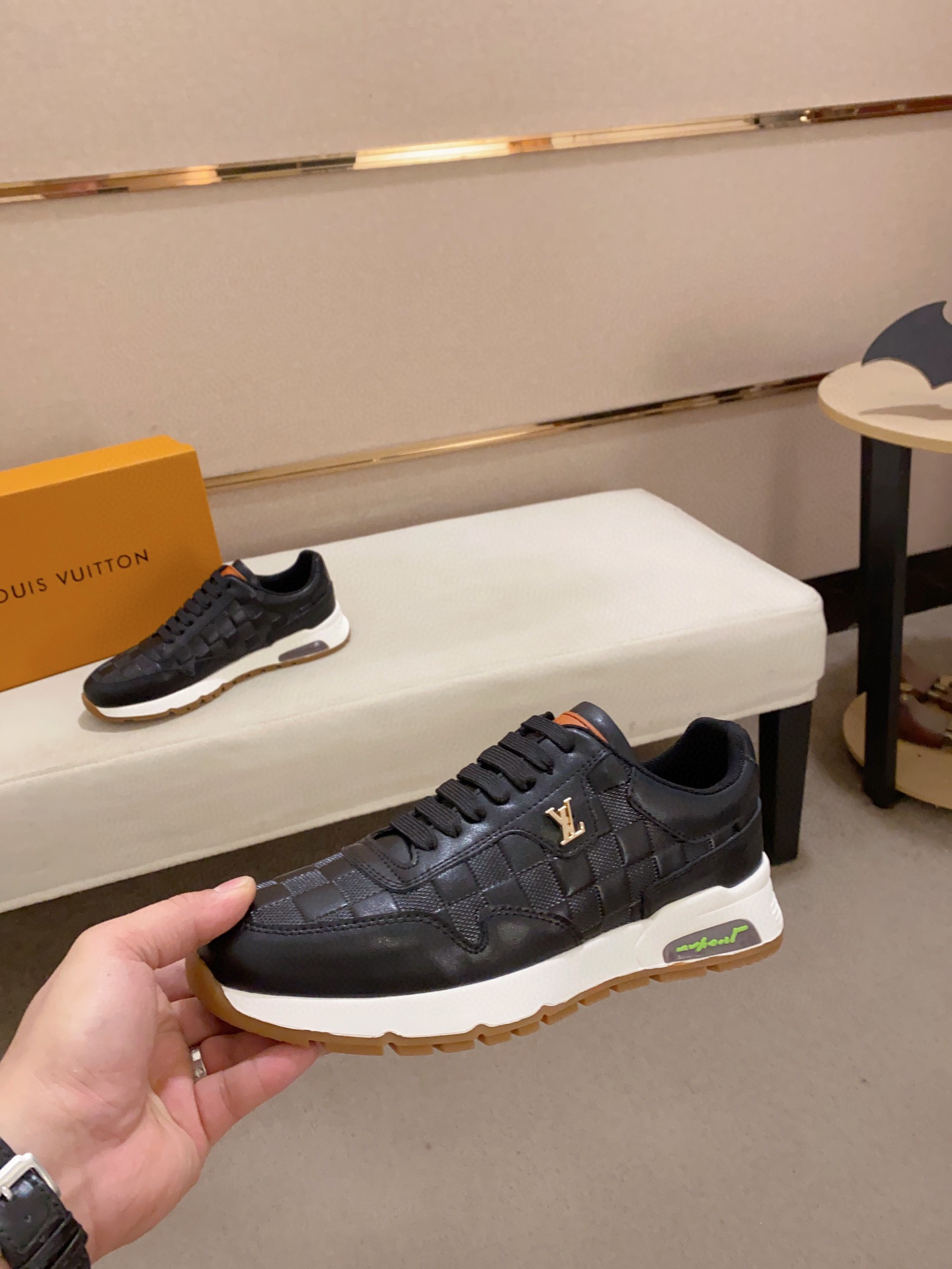 louis vuitton l casual shoes 38-44 - Image 7