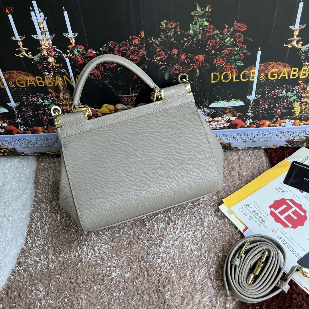 dolce & gabbana handbag 20*17*7 - elegant beige - Image 7