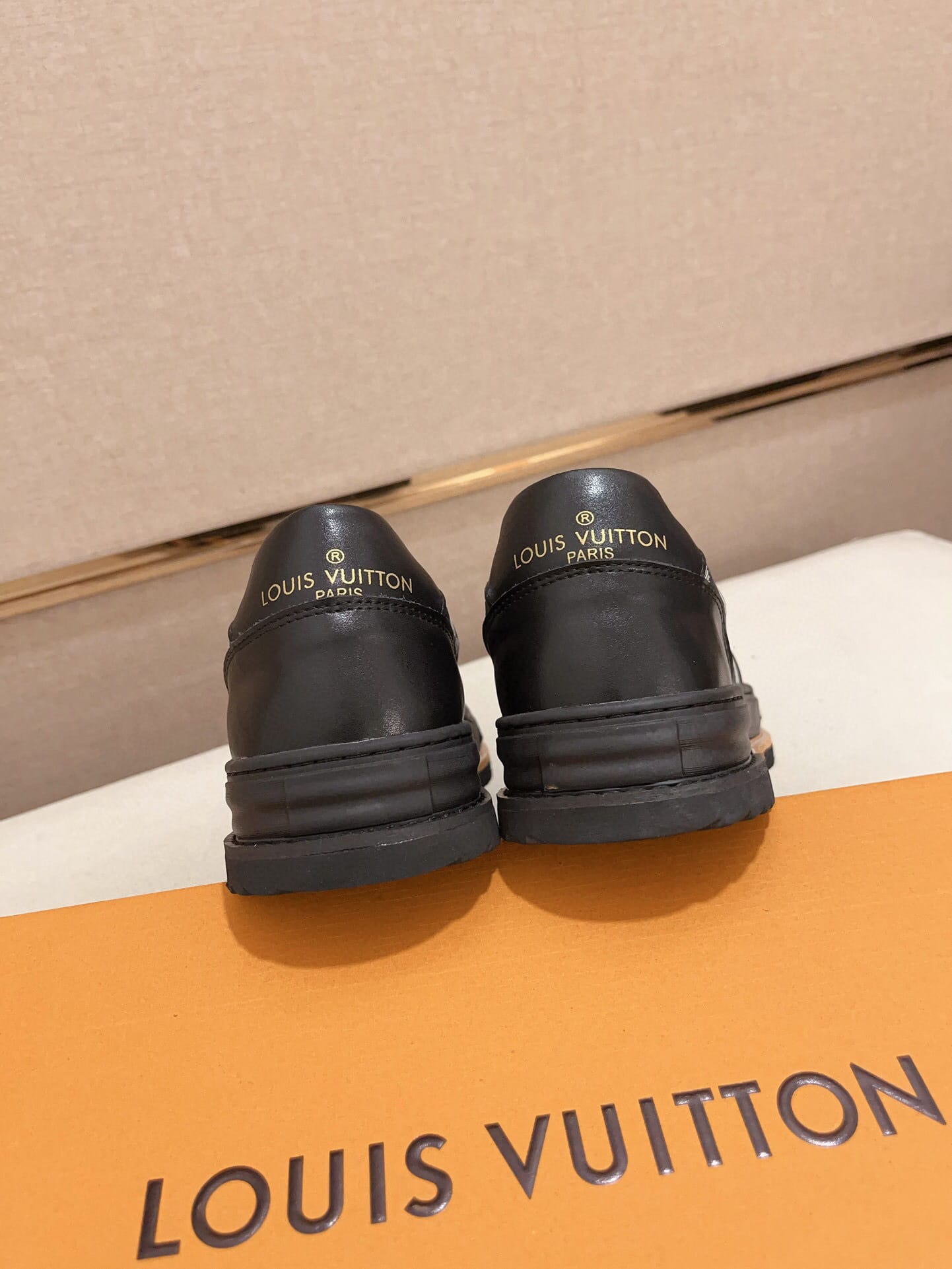 louis vuitton casual shoes size 38-44 - Image 7