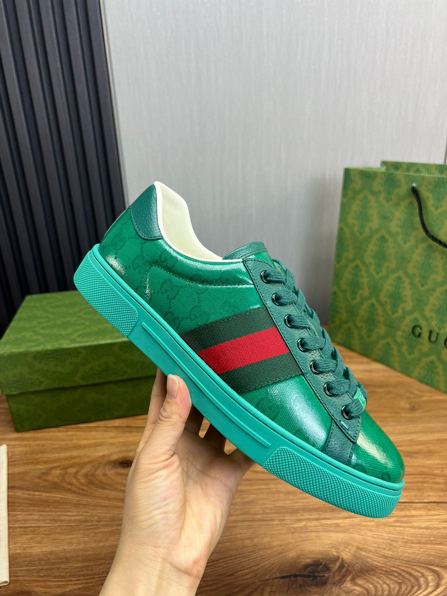 gucci green sneakers for couples, sizes 35-44 - Image 7