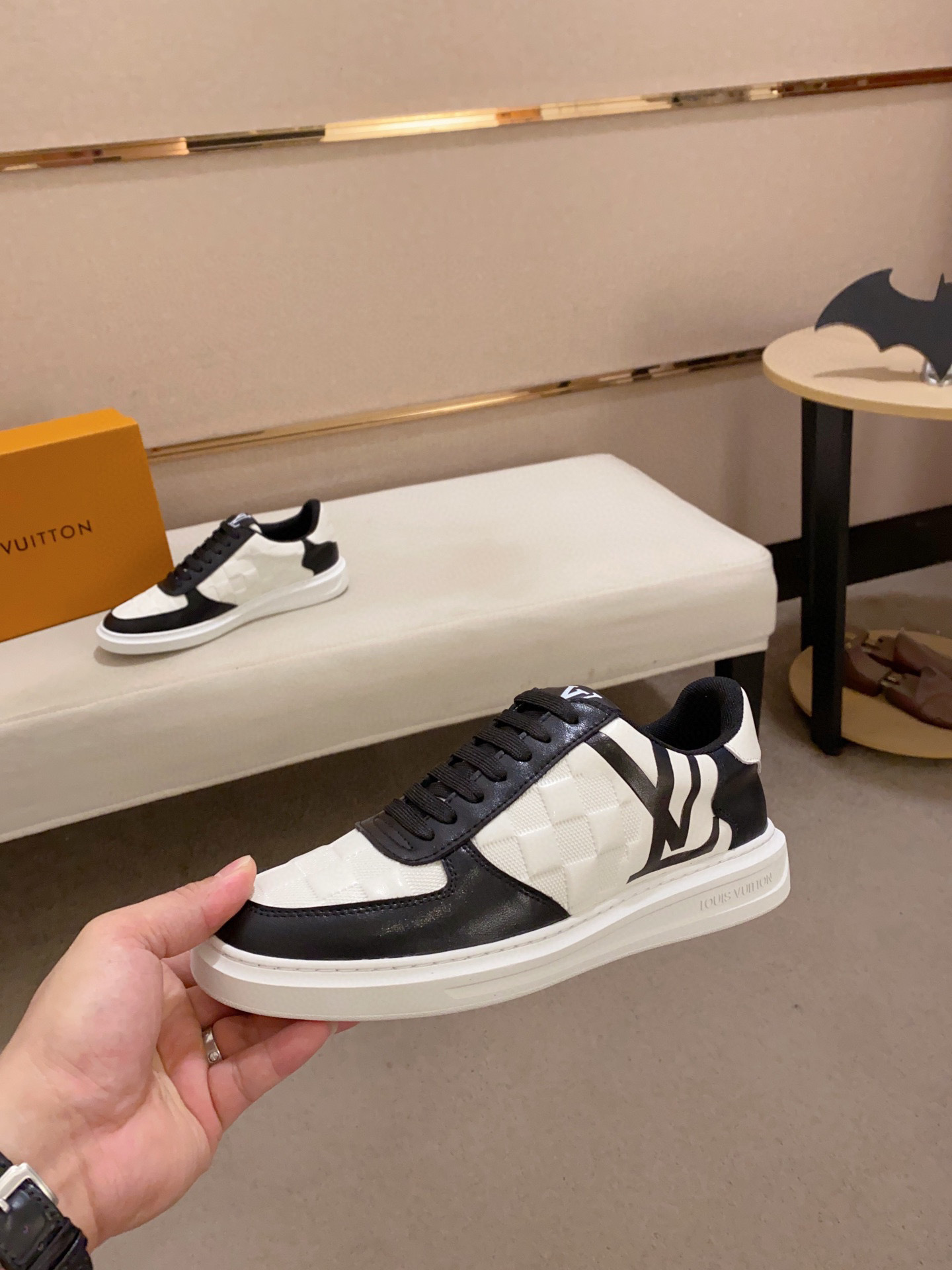 louis vuitton casual shoes size 38-44 - Image 7