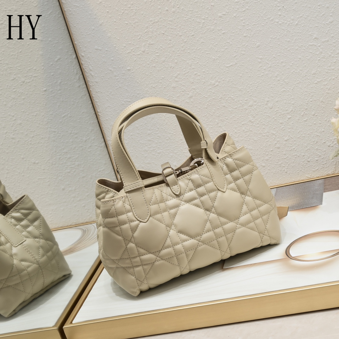 dior quilted handbag set - 23x15x15cm - Image 7