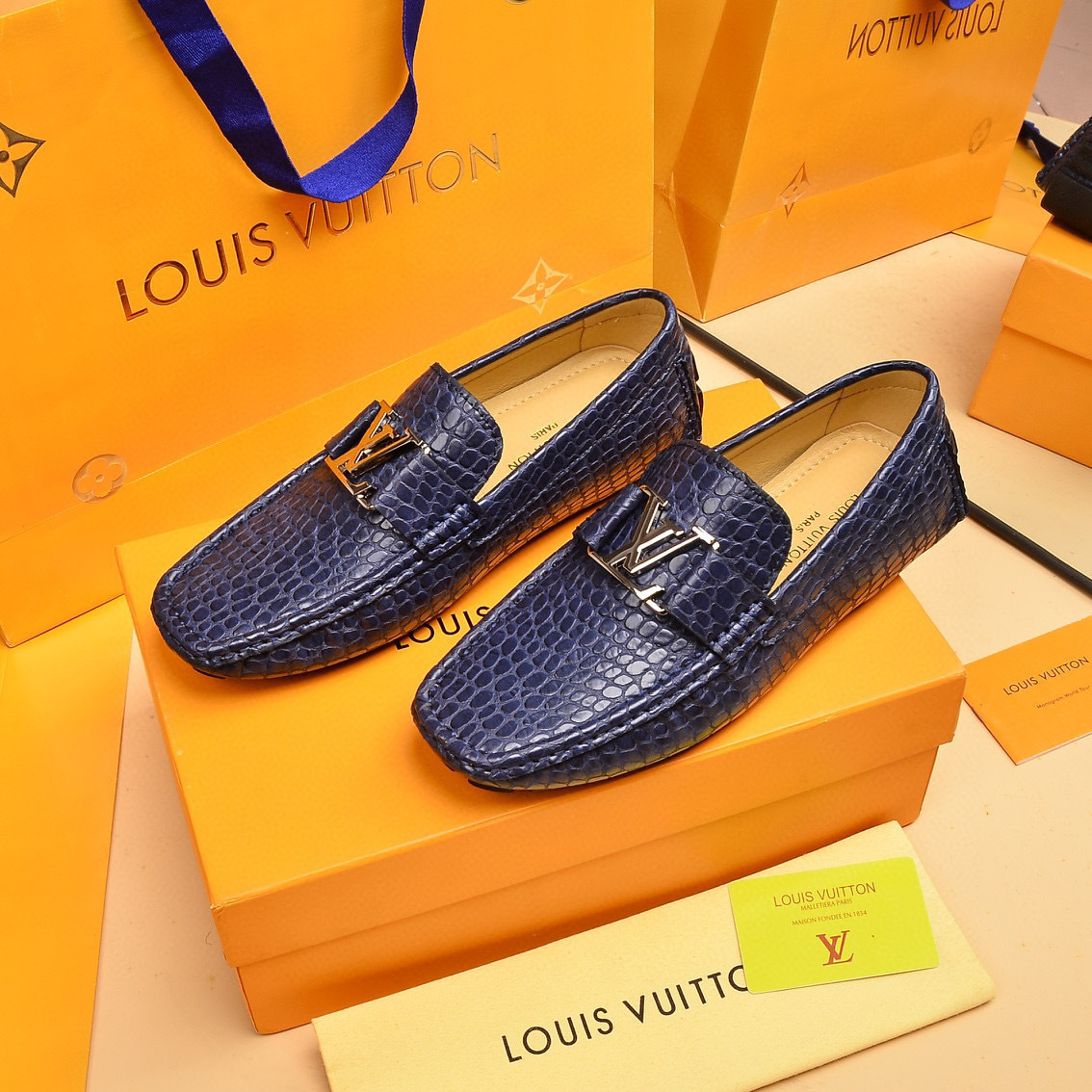 louis vuitton slip-on shoes, size 38-44 - Image 7