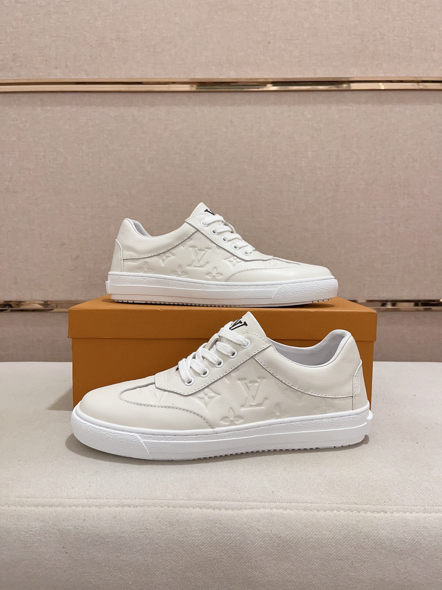 louis vuitton casual sneakers - size 38-44 - Image 7