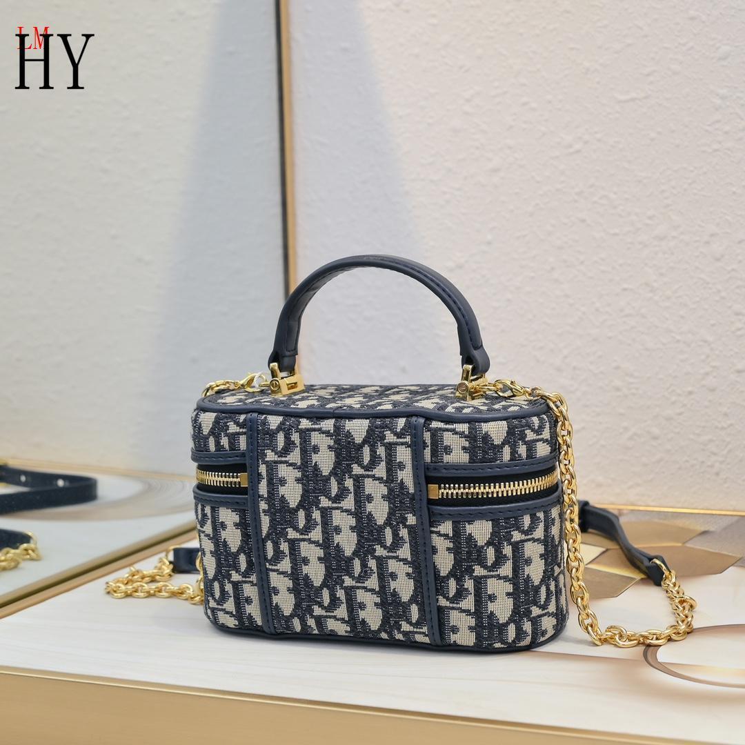 dior 16.5x8x9.5 cosmetic case - navy - Image 7