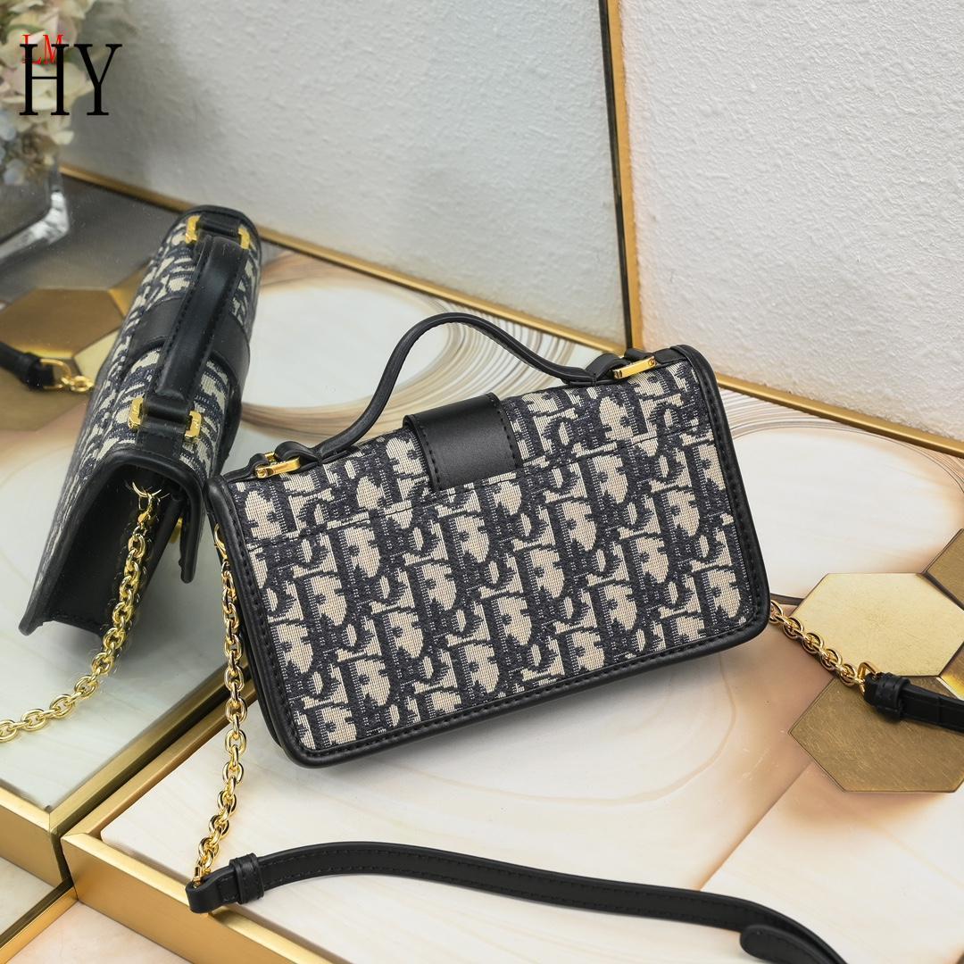 dior 20x10x4 handbag - elegant design - Image 7