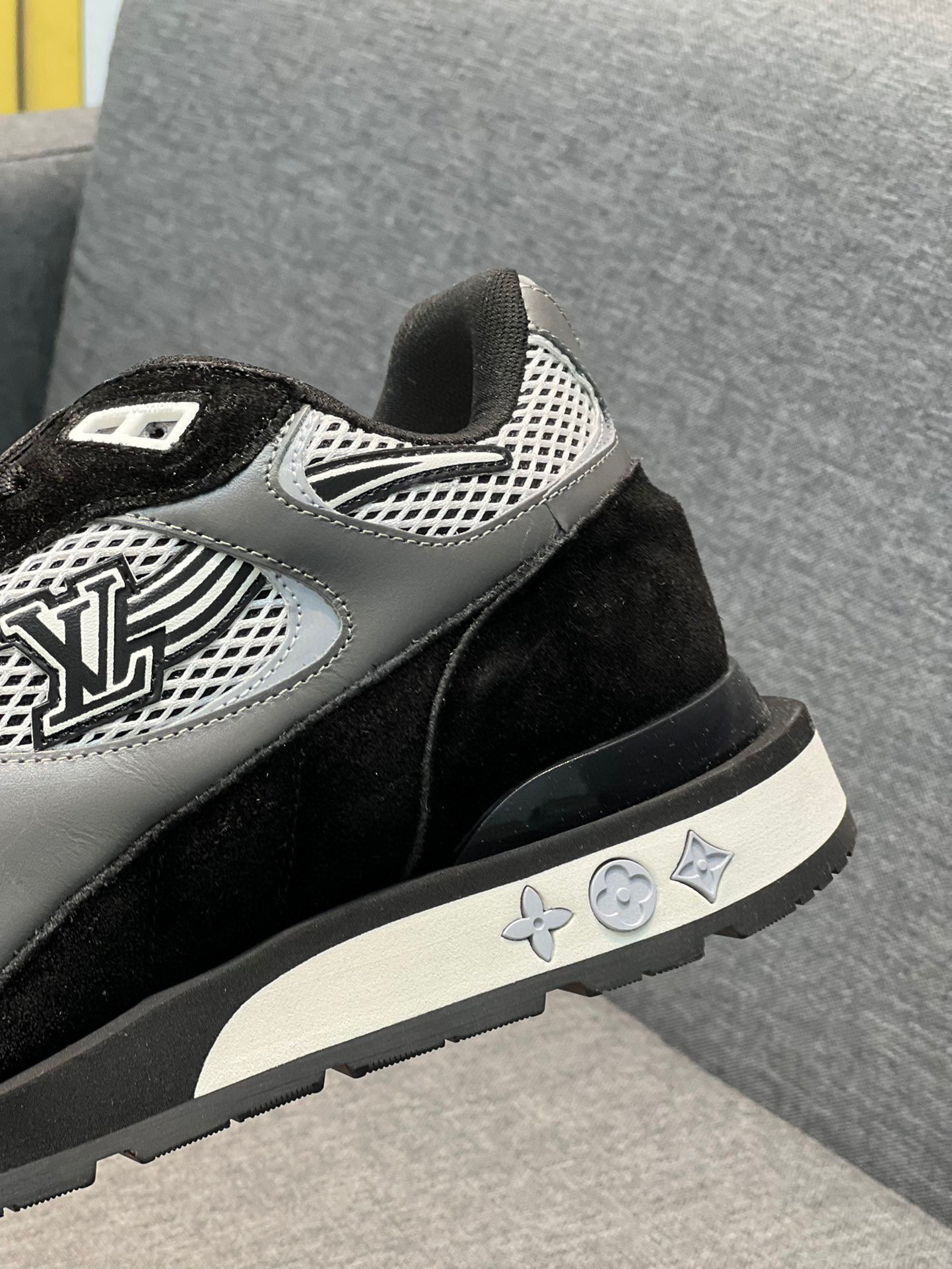 louis vuitton l casual shoes size 38-44 - Image 7
