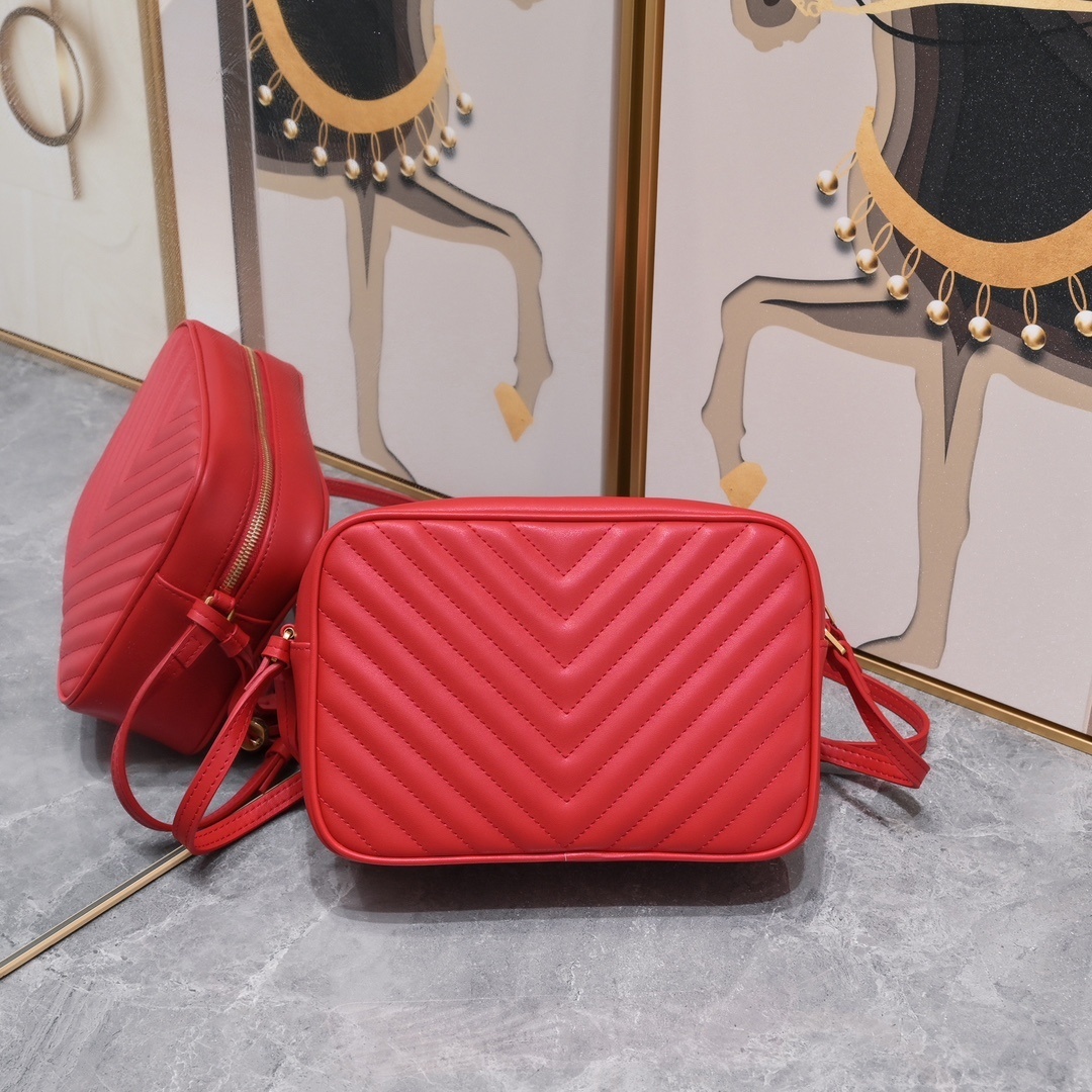 yves saint laurent red chevron crossbody bag, 23x16x6cm - Image 7